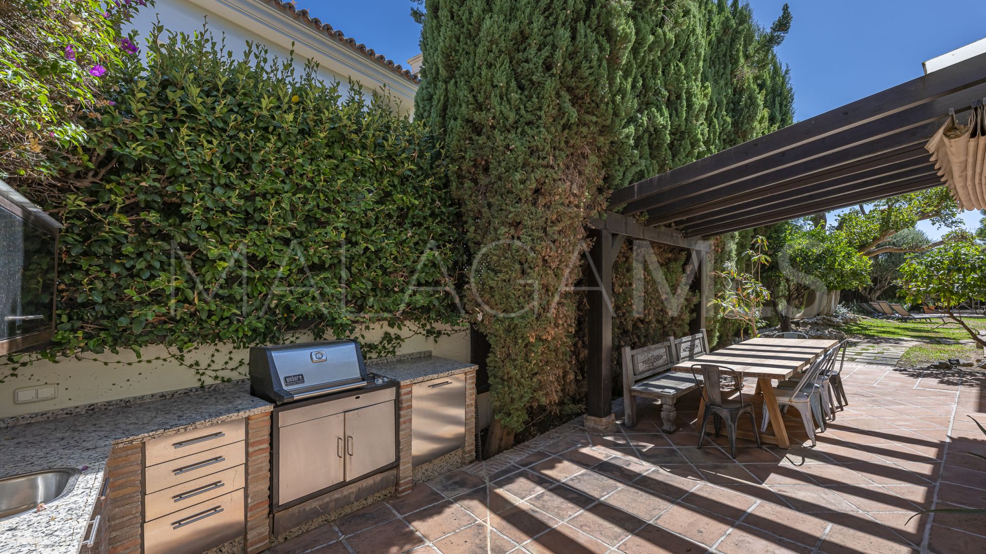 Villa for sale in Balcones de Sierra Blanca with 6 bedrooms