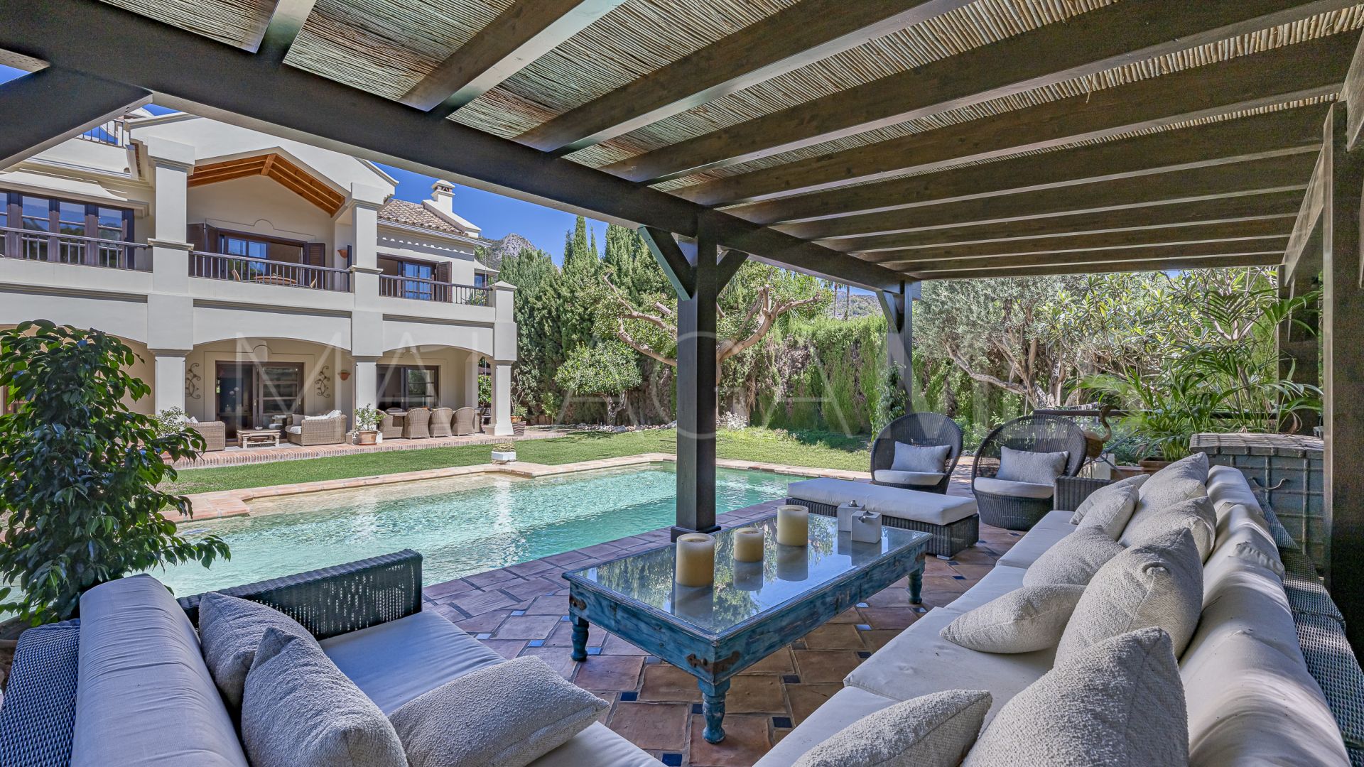 Villa for sale in Balcones de Sierra Blanca with 6 bedrooms