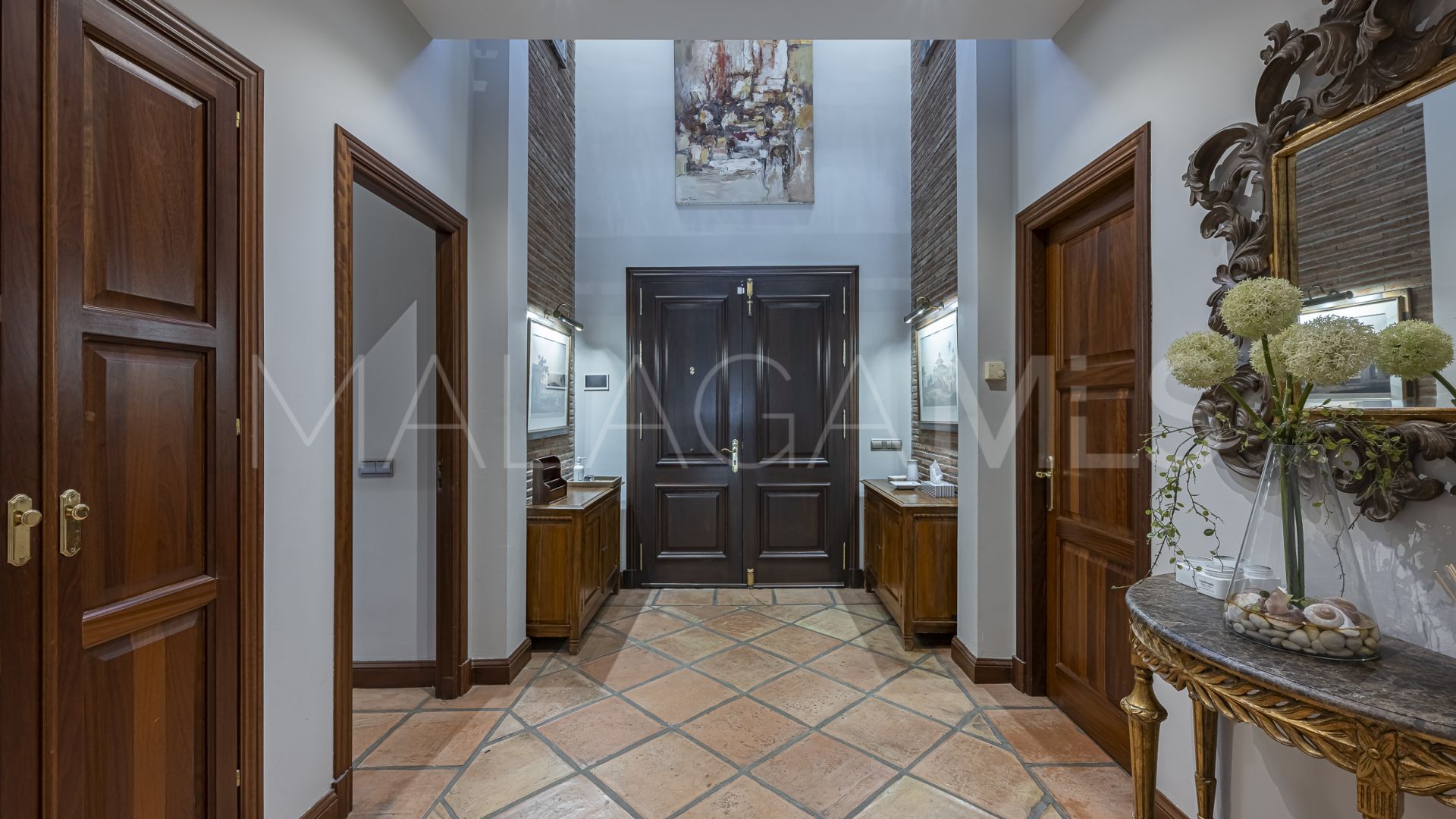 Villa for sale in Balcones de Sierra Blanca with 6 bedrooms