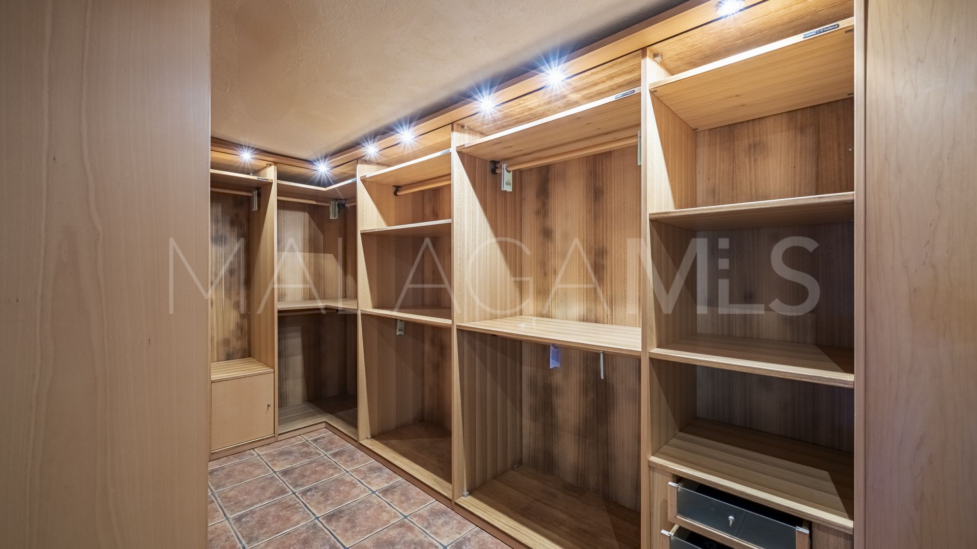 Radhus for sale in Montepiedra