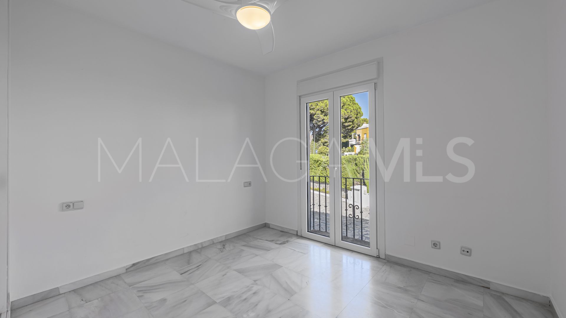 Radhus for sale in Montepiedra