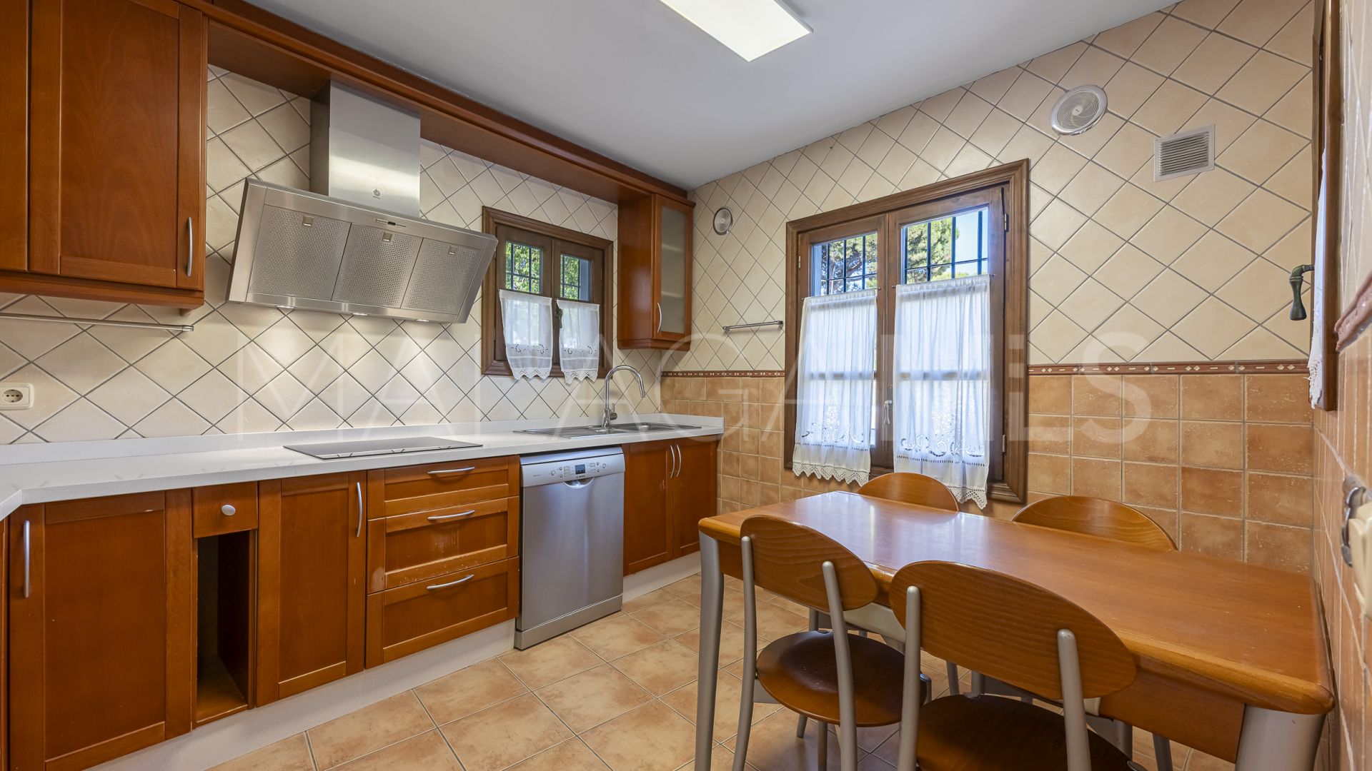 Radhus for sale in Montepiedra