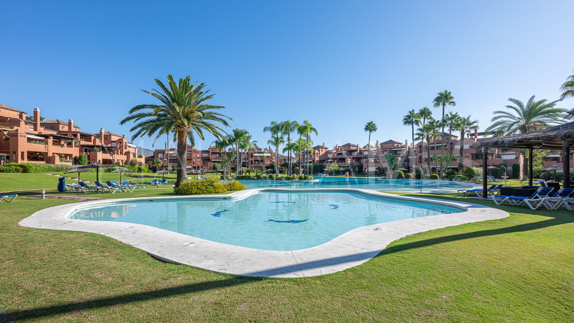 Alhambra del Golf, apartamento a la venta de 3 bedrooms