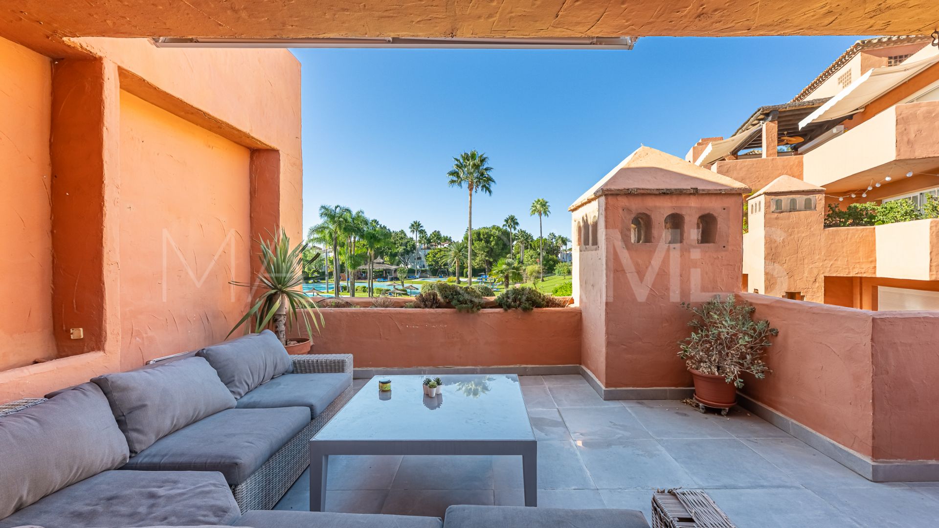 Alhambra del Golf, apartamento a la venta de 3 bedrooms