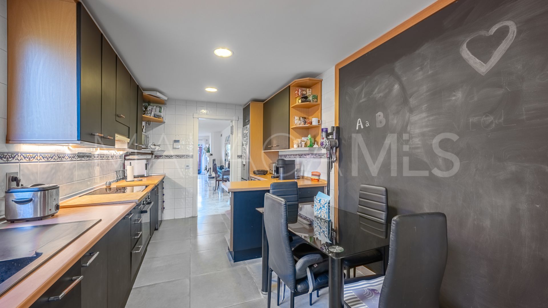 Alhambra del Golf, apartamento a la venta de 3 bedrooms