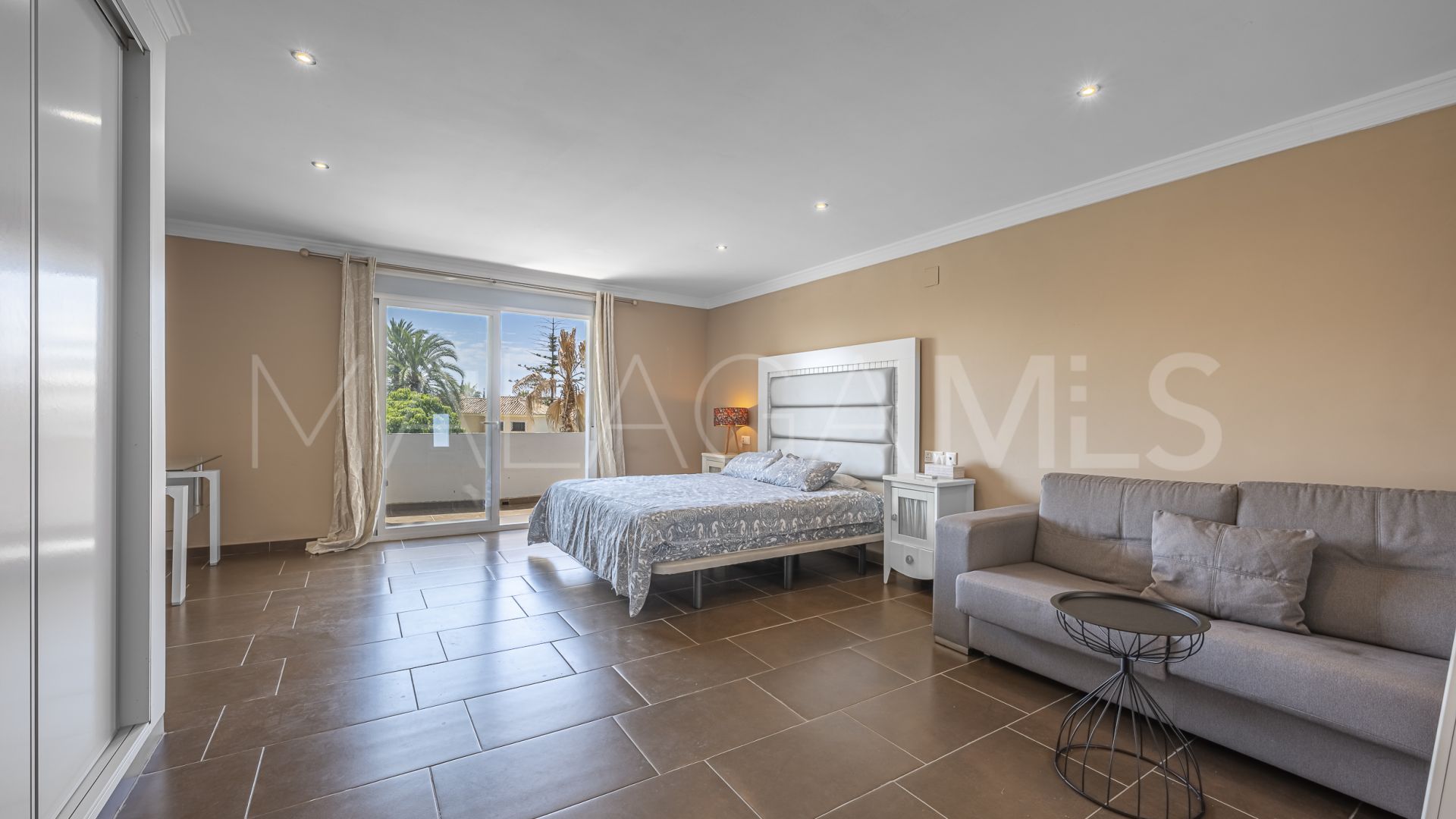 Villa for sale in El Mirador