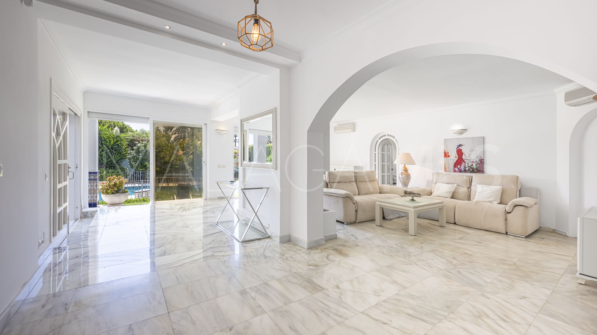 Villa for sale in El Mirador