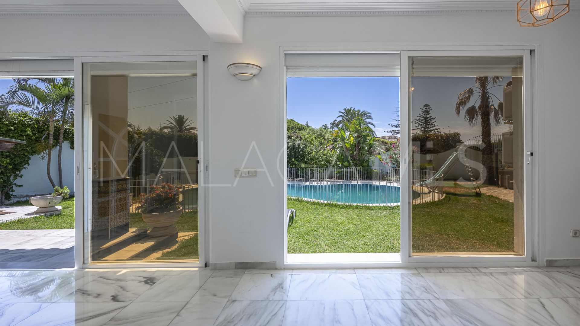 Villa for sale in El Mirador