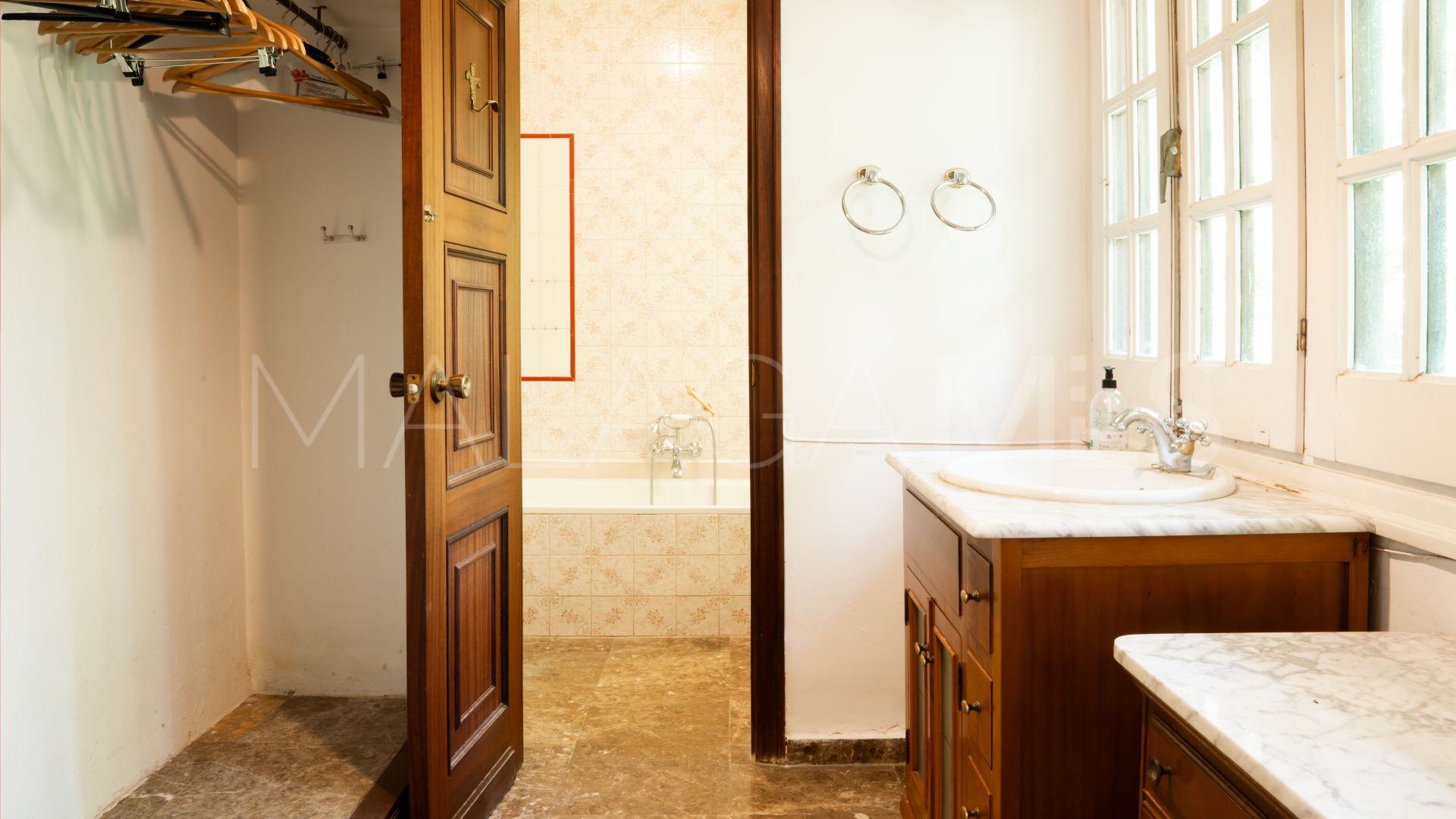 Villa for sale in San Pedro de Alcantara