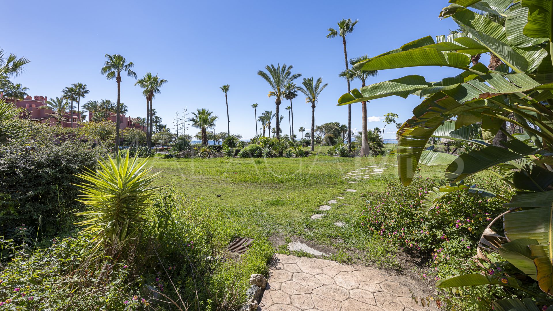 Penthouse for sale in Torre Bermeja