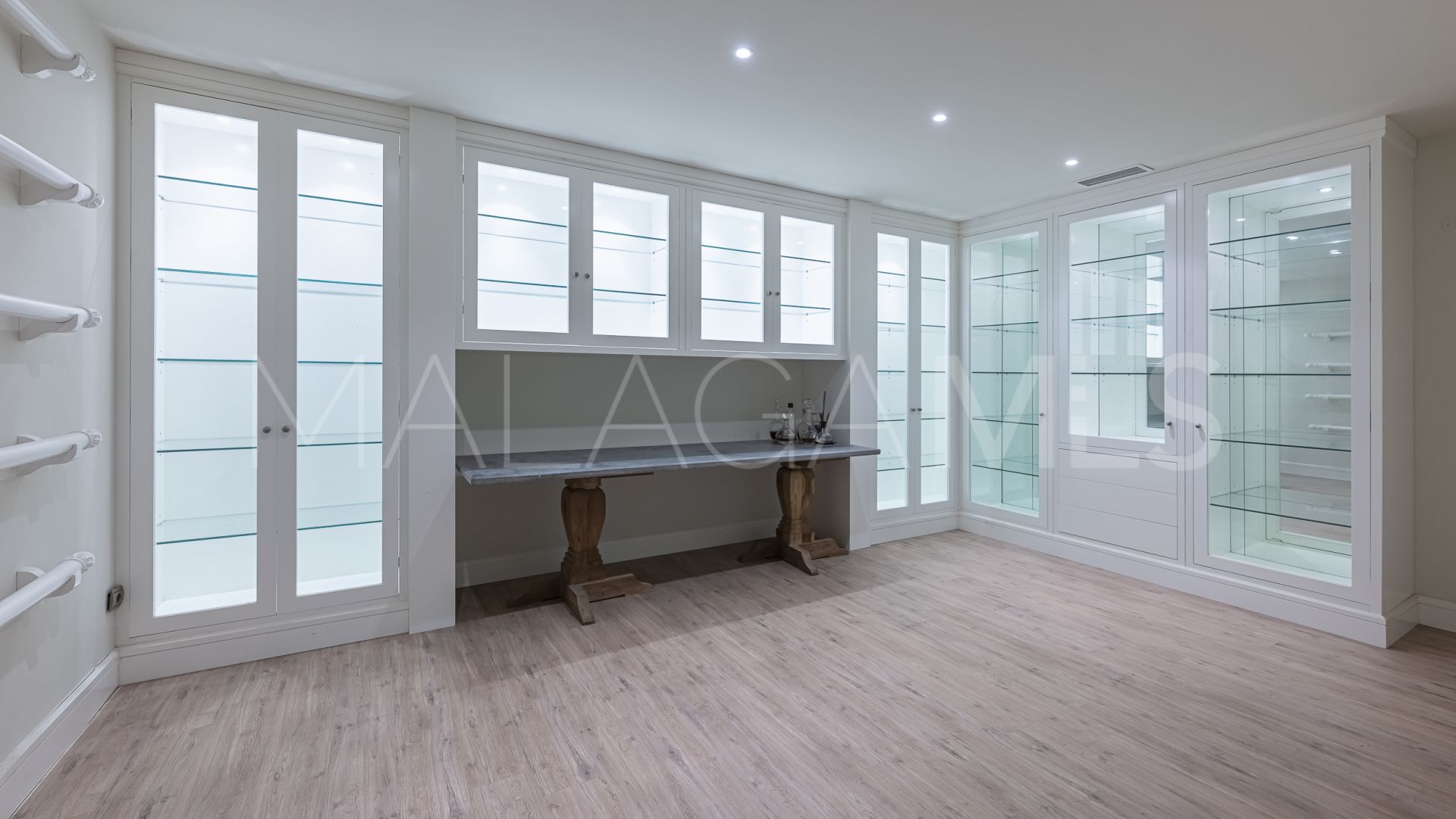 Sierra Blanca 6 bedrooms villa for sale