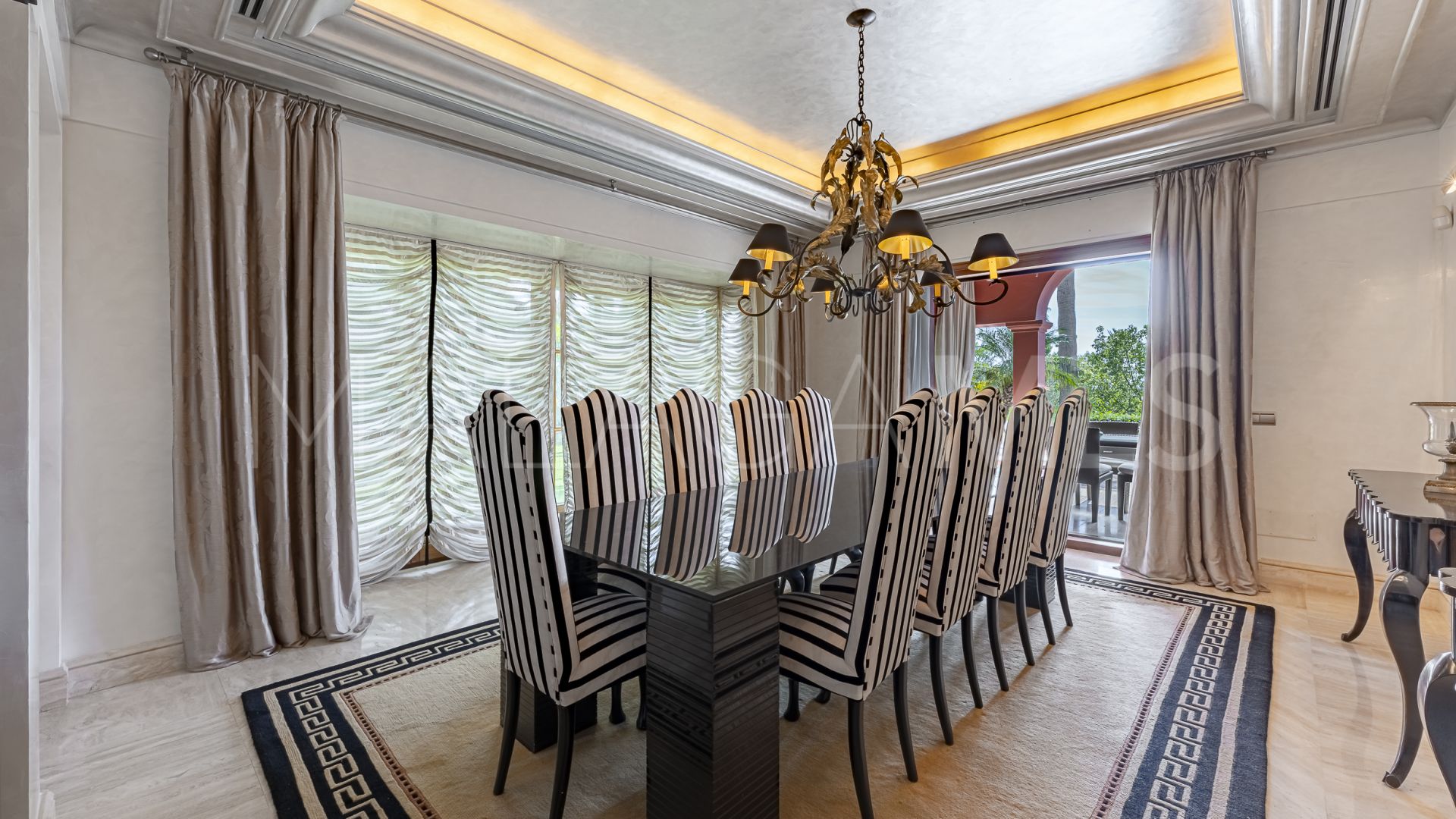 Sierra Blanca 6 bedrooms villa for sale