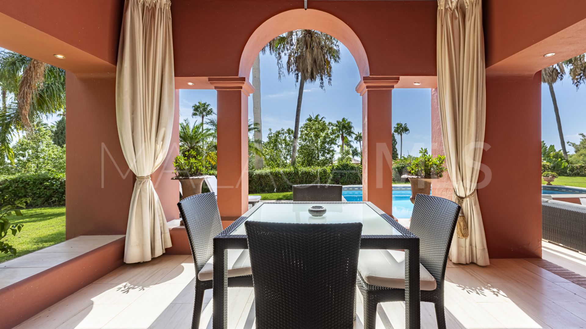 Sierra Blanca 6 bedrooms villa for sale