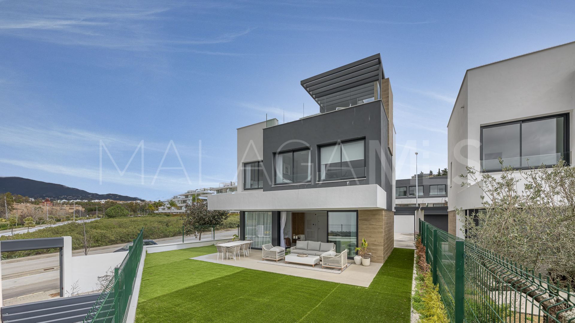 Pareado for sale de 3 bedrooms in Atalaya Golf