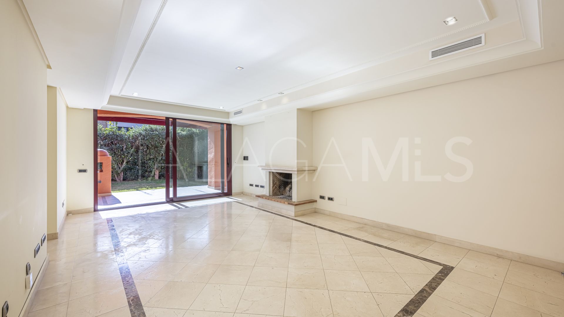 Maison de ville for sale in Monte Marbella Club