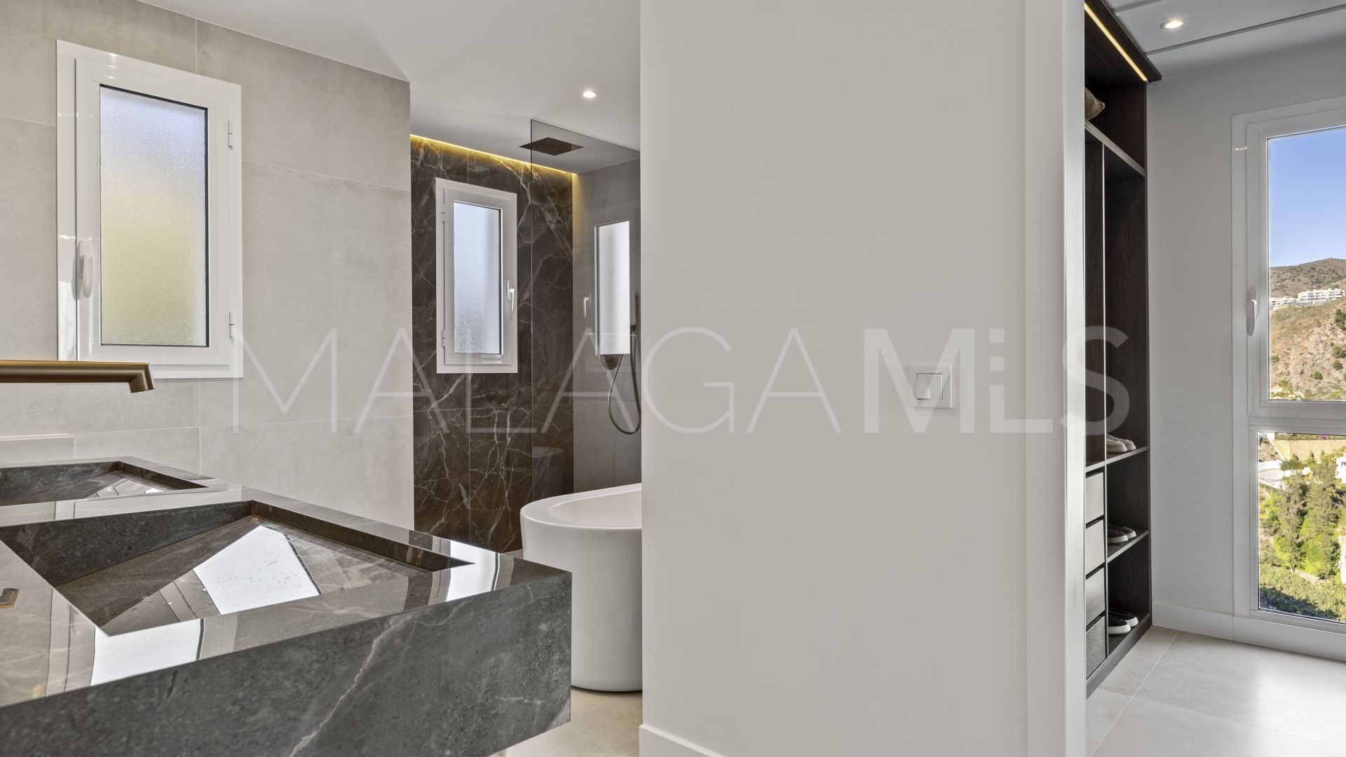 Buy apartment with 3 bedrooms in Altos de La Quinta