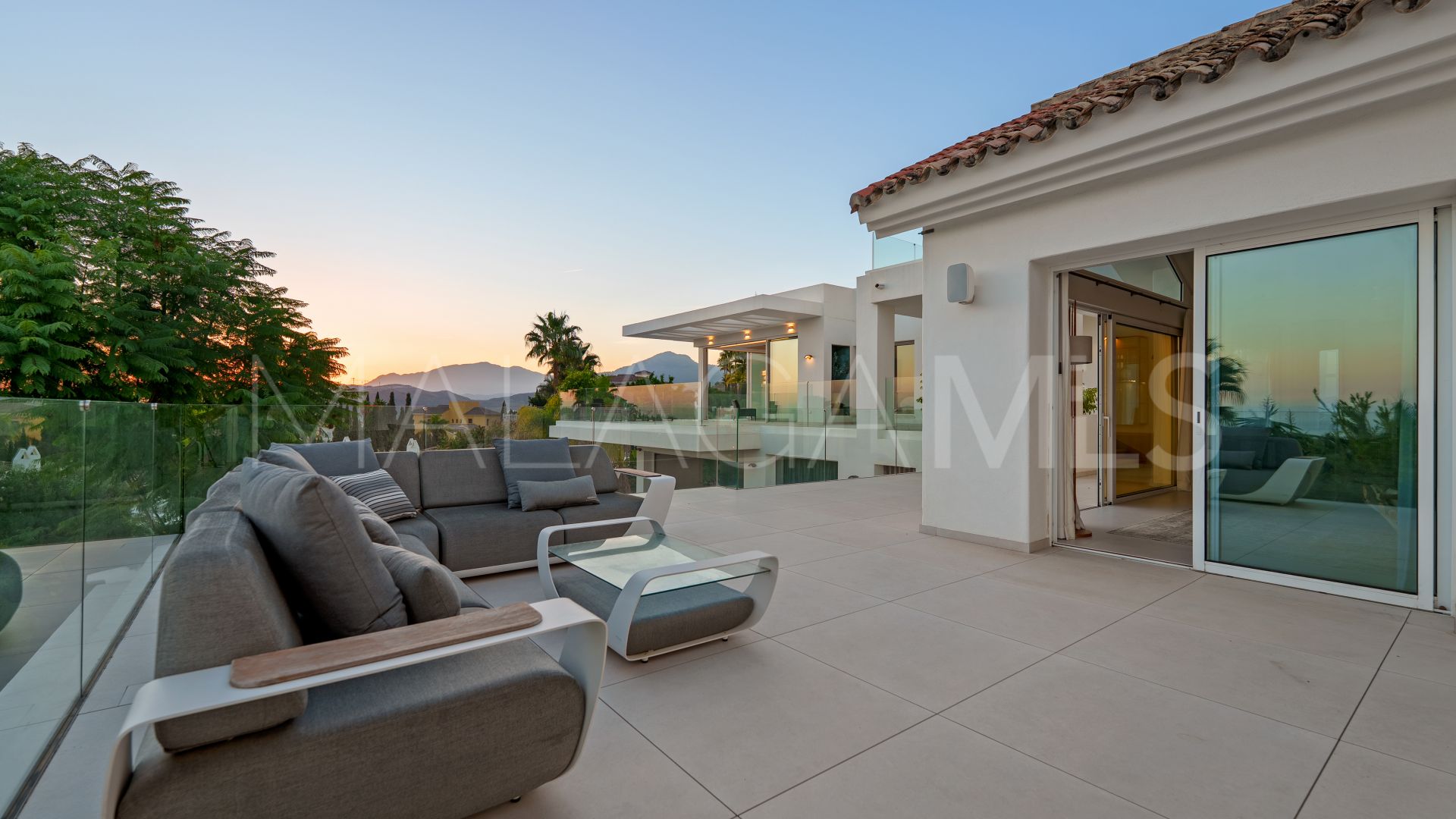 Villa for sale in Puerto del Almendro