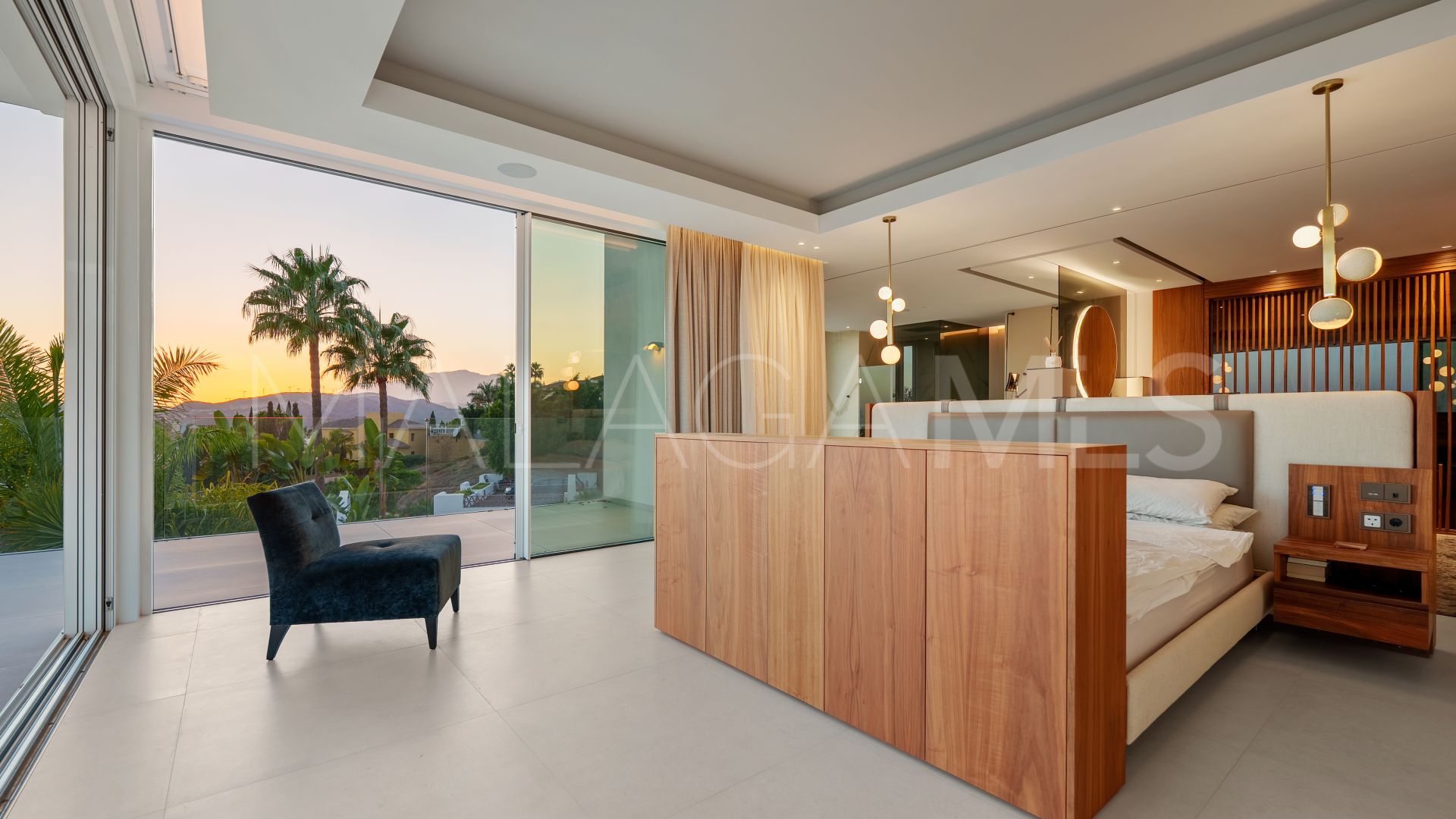 Villa for sale in Puerto del Almendro