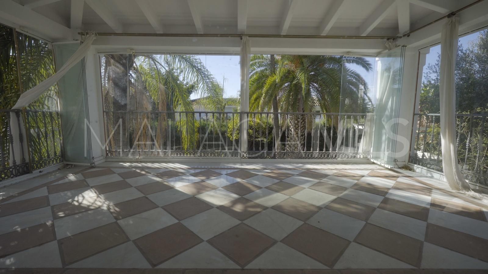 Villa for sale in Nagüeles