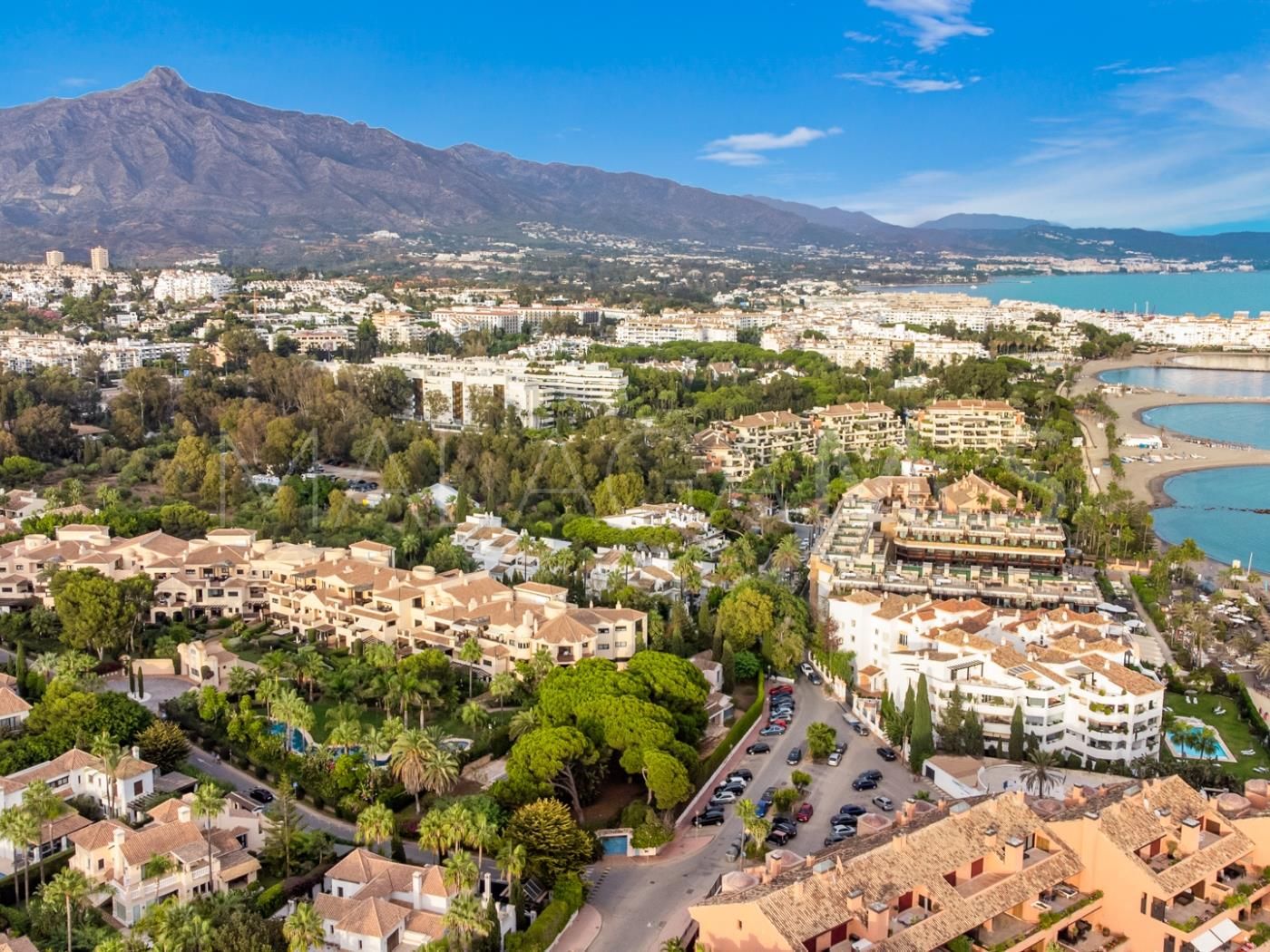 Zweistöckiges penthouse for sale in Marbella - Puerto Banus