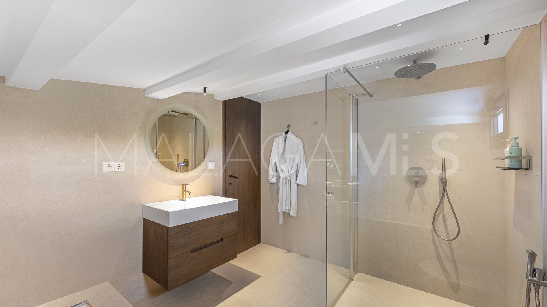 Zweistöckiges penthouse for sale in Marbella - Puerto Banus