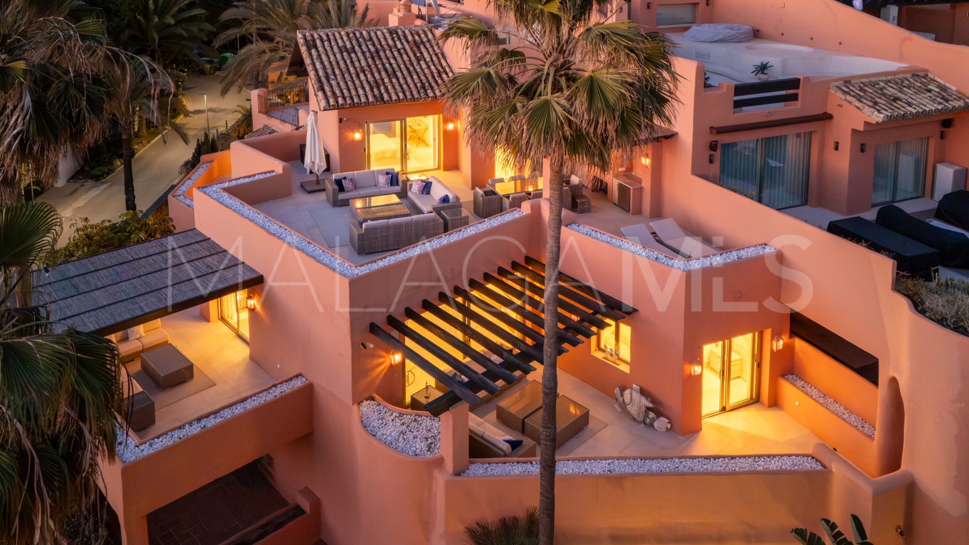 For sale duplex penthouse in La Morera with 3 bedrooms