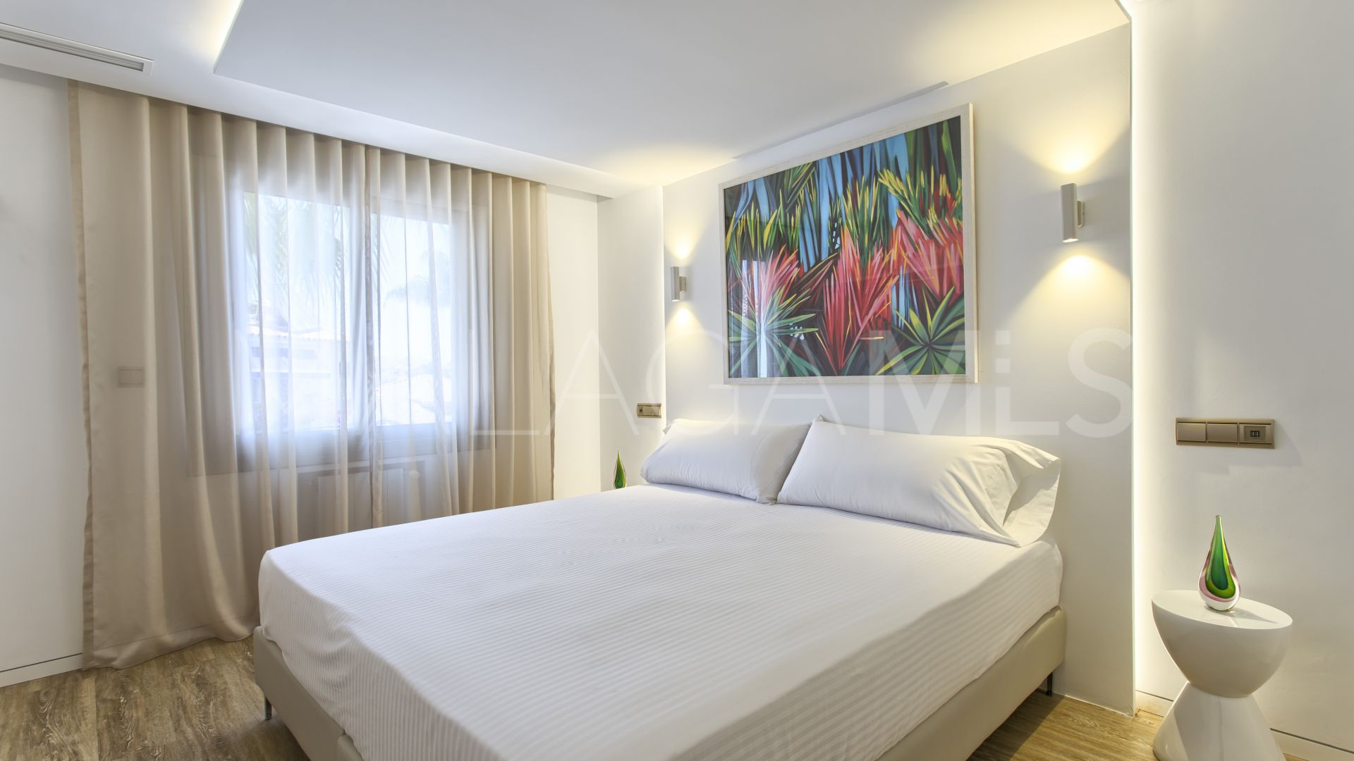 Maison jumelée for sale in Nueva Andalucia