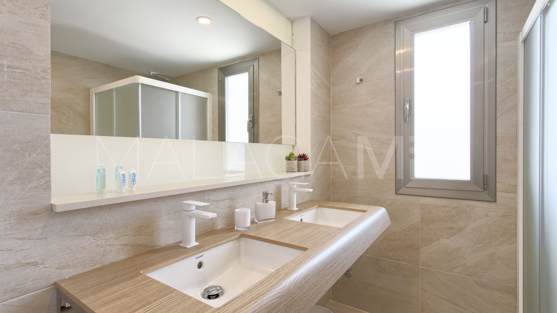 Maison jumelée for sale in Nueva Andalucia