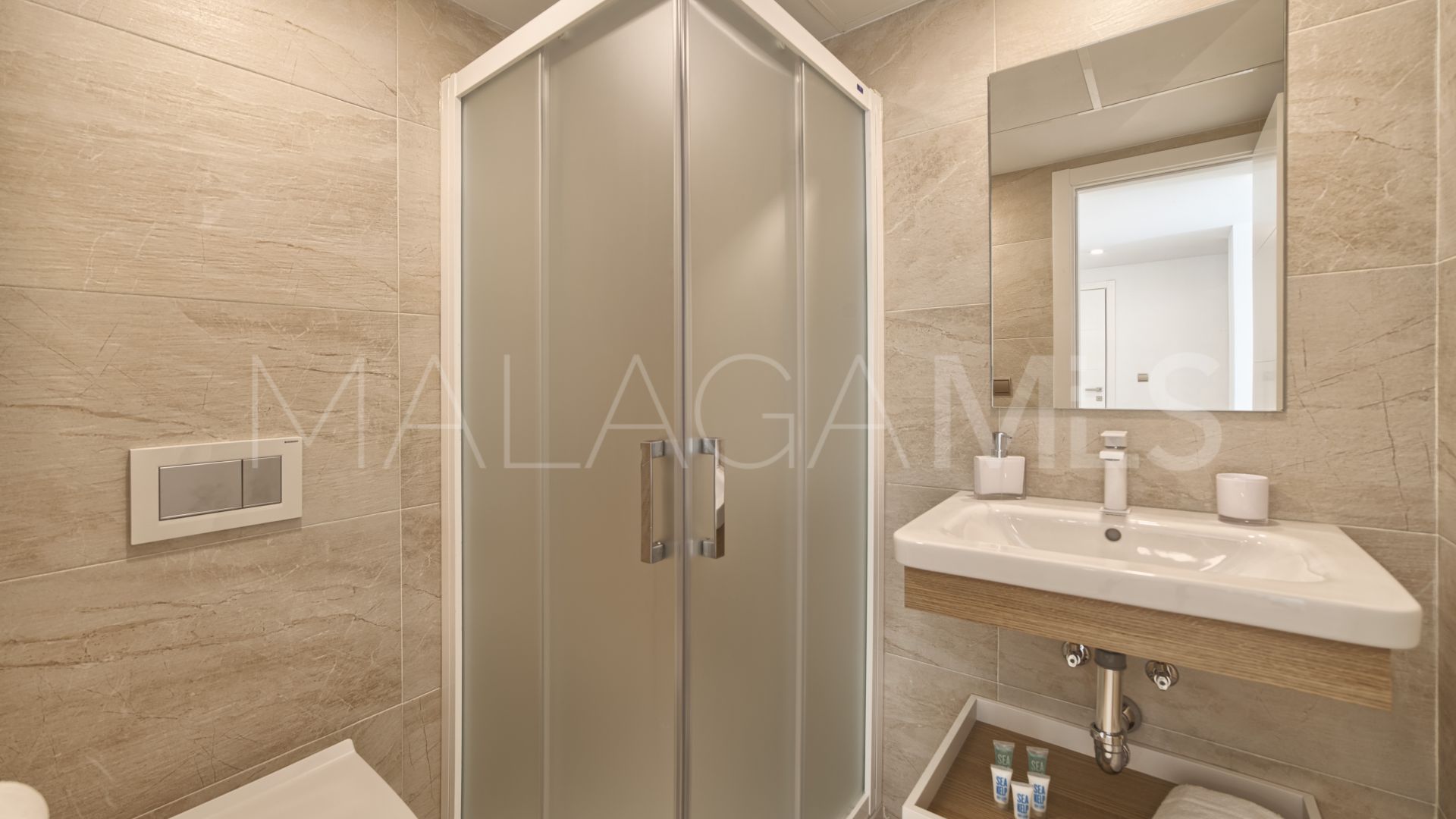 Maison jumelée for sale in Nueva Andalucia