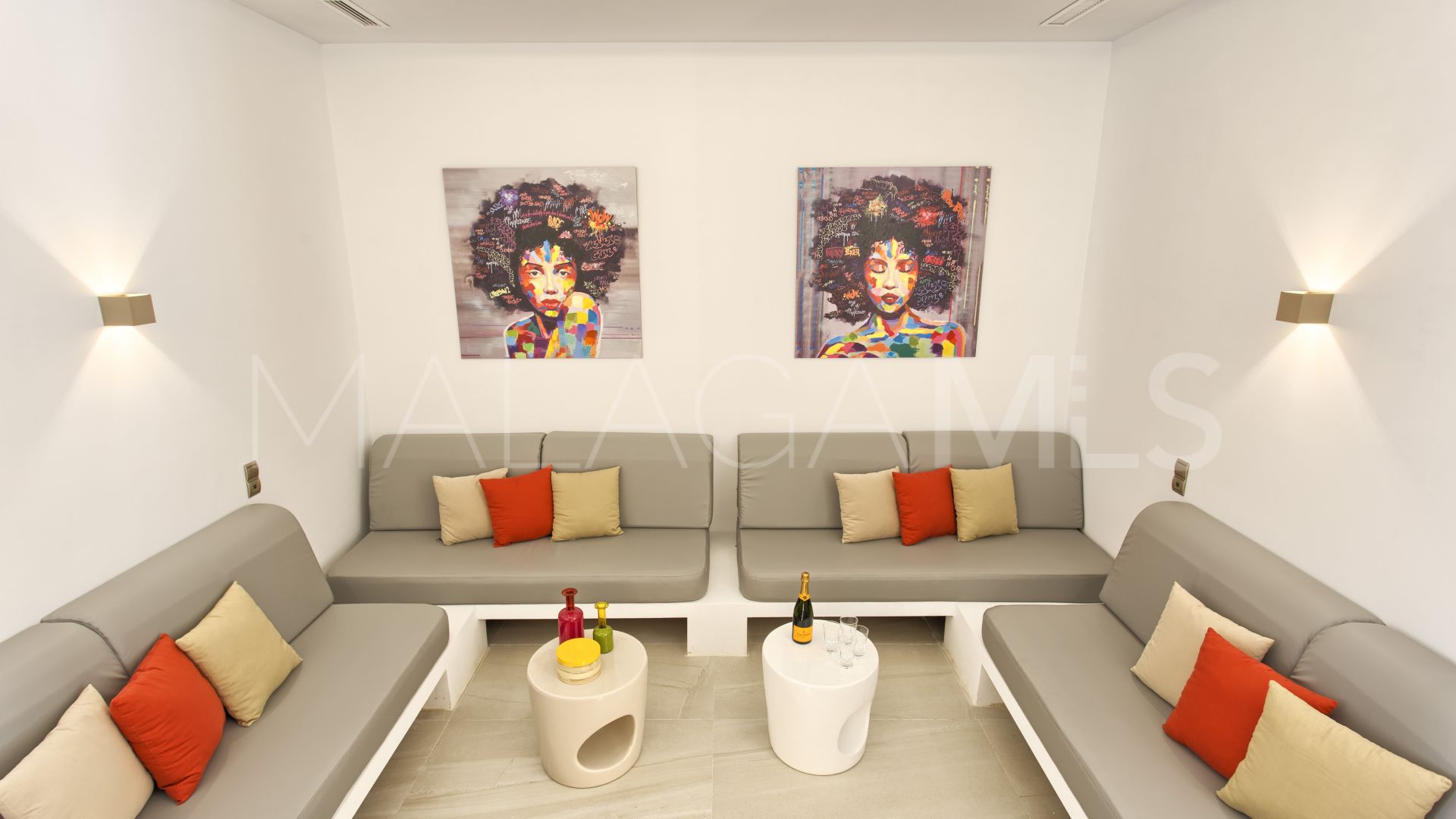 Maison jumelée for sale in Nueva Andalucia