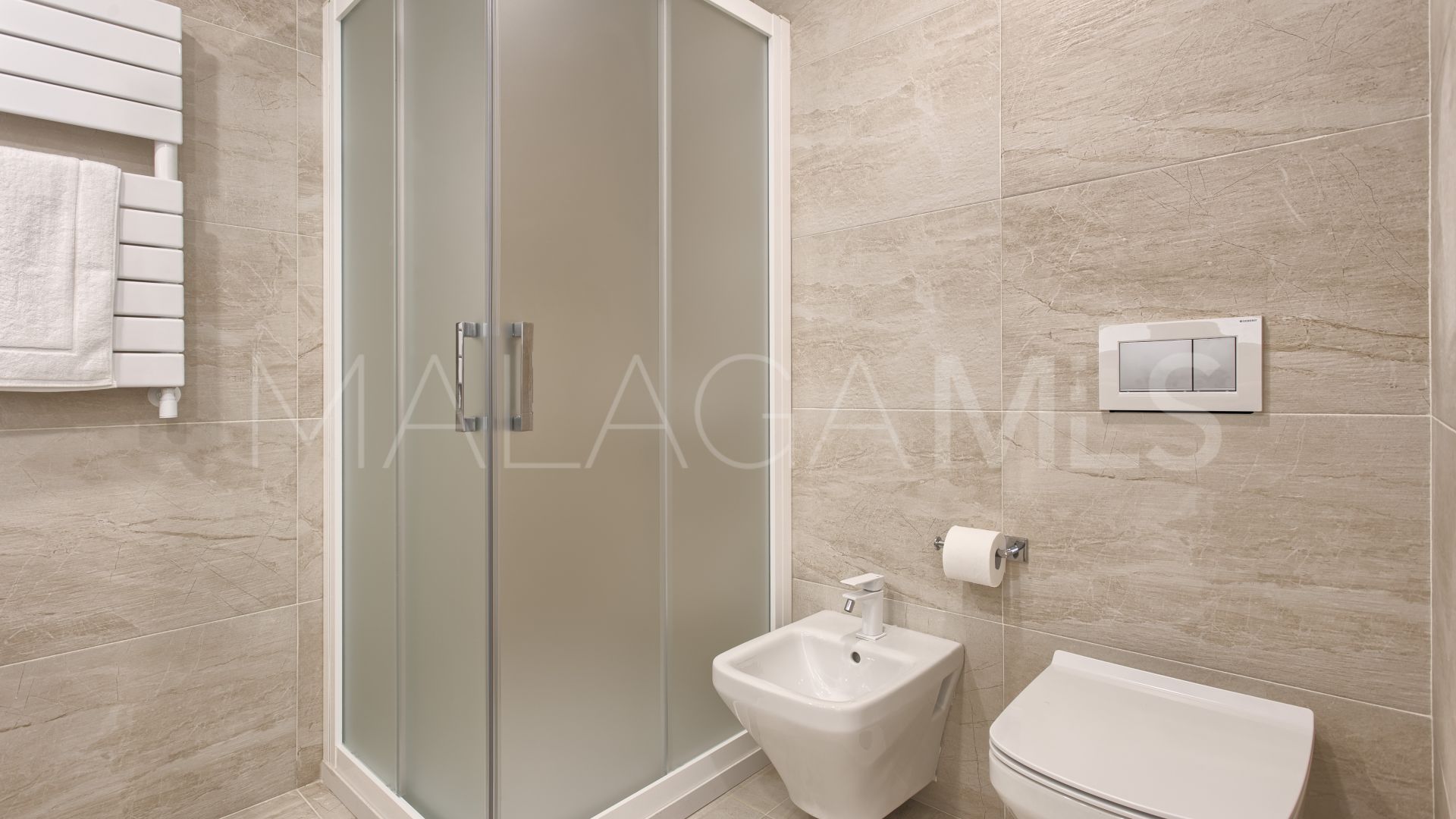Maison jumelée for sale in Nueva Andalucia