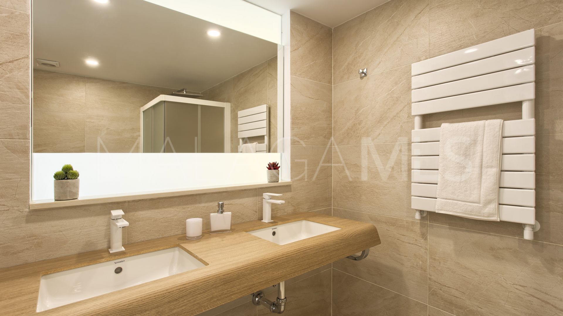 Maison jumelée for sale in Nueva Andalucia