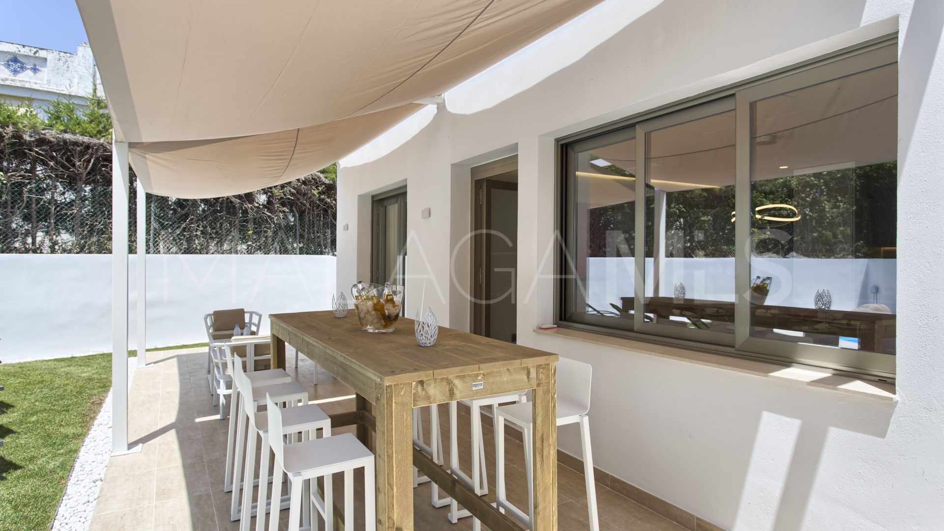 Maison jumelée for sale in Nueva Andalucia
