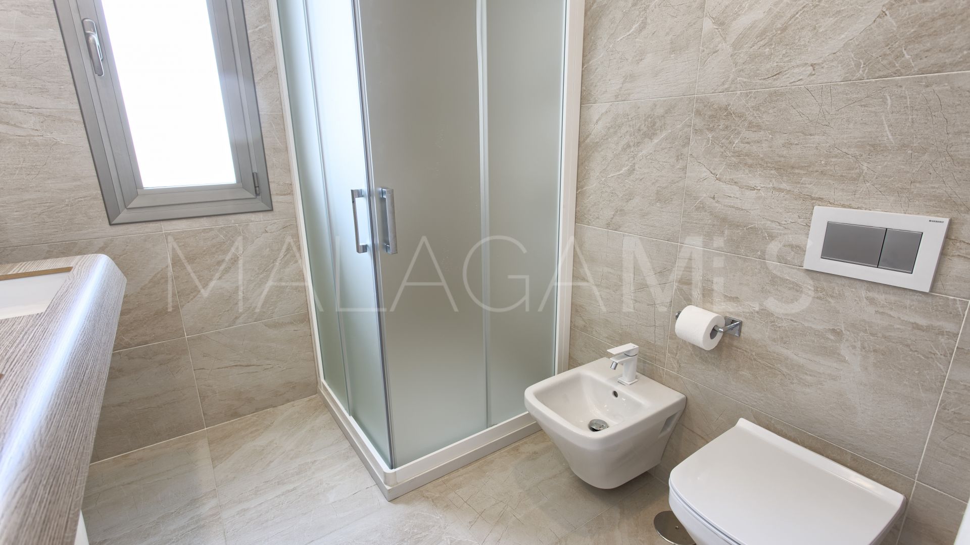 Maison jumelée for sale in Nueva Andalucia