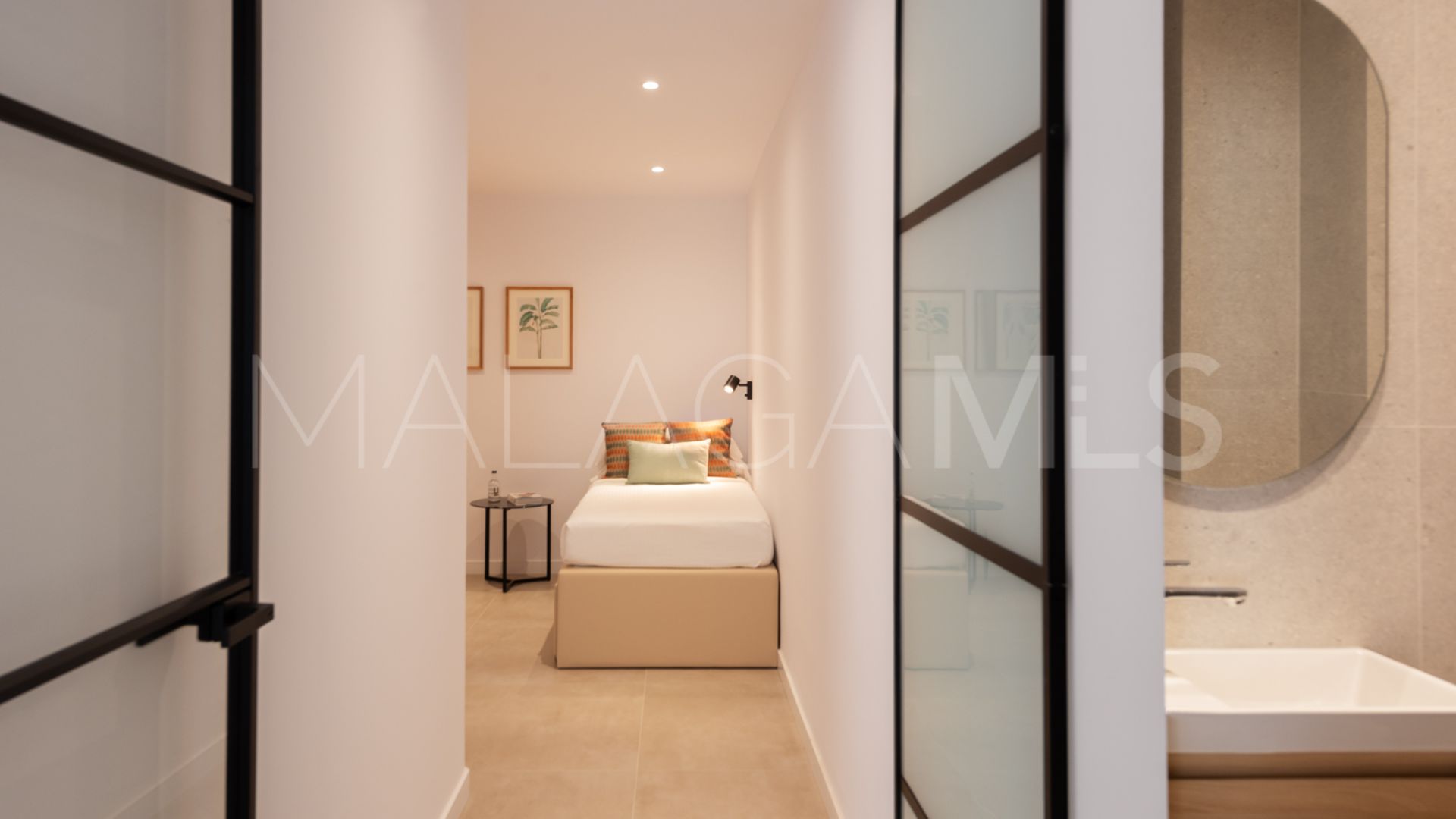Appartement rez de chaussée for sale in Golden Mile