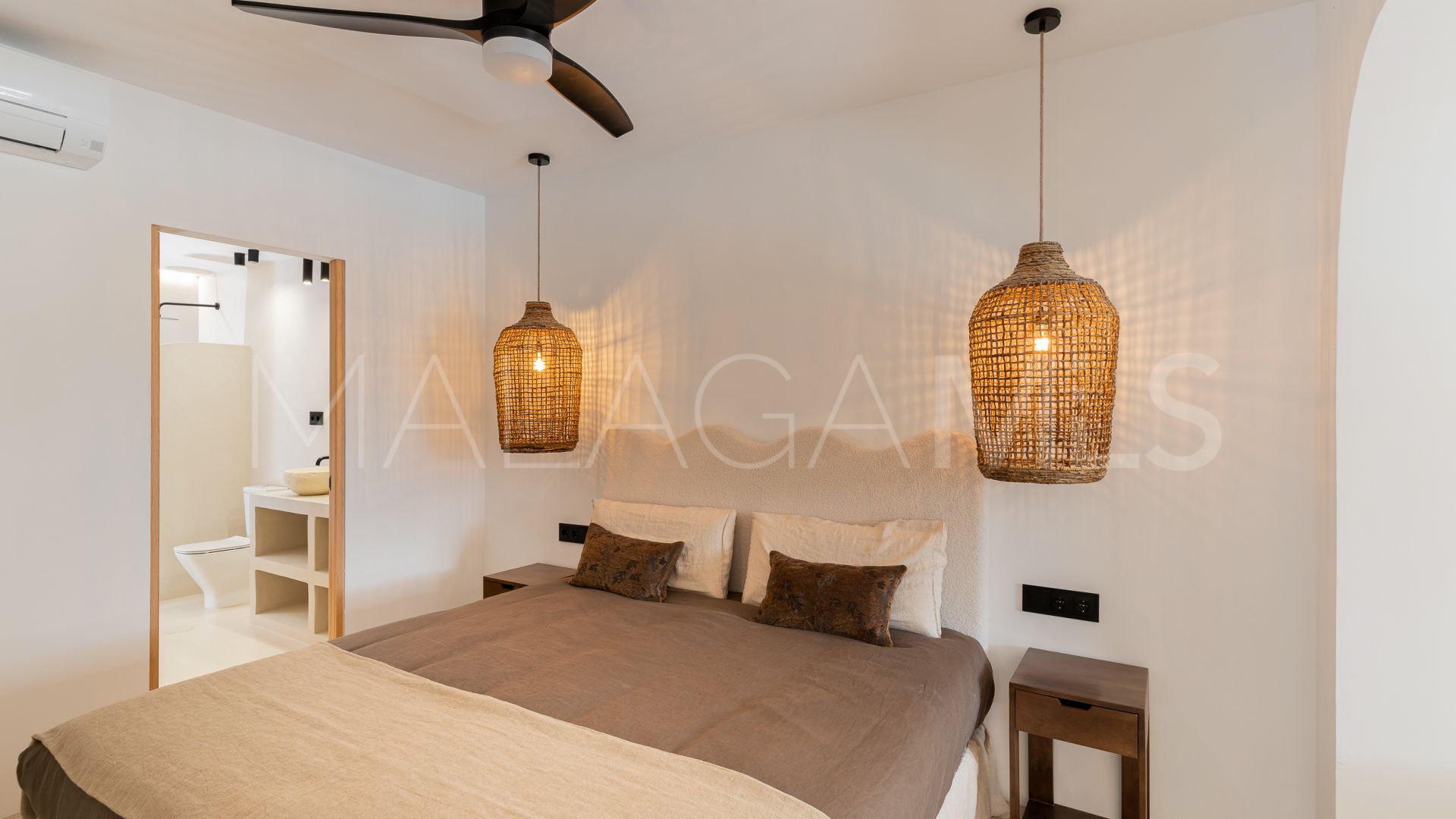 Villa for sale in El Pinillo