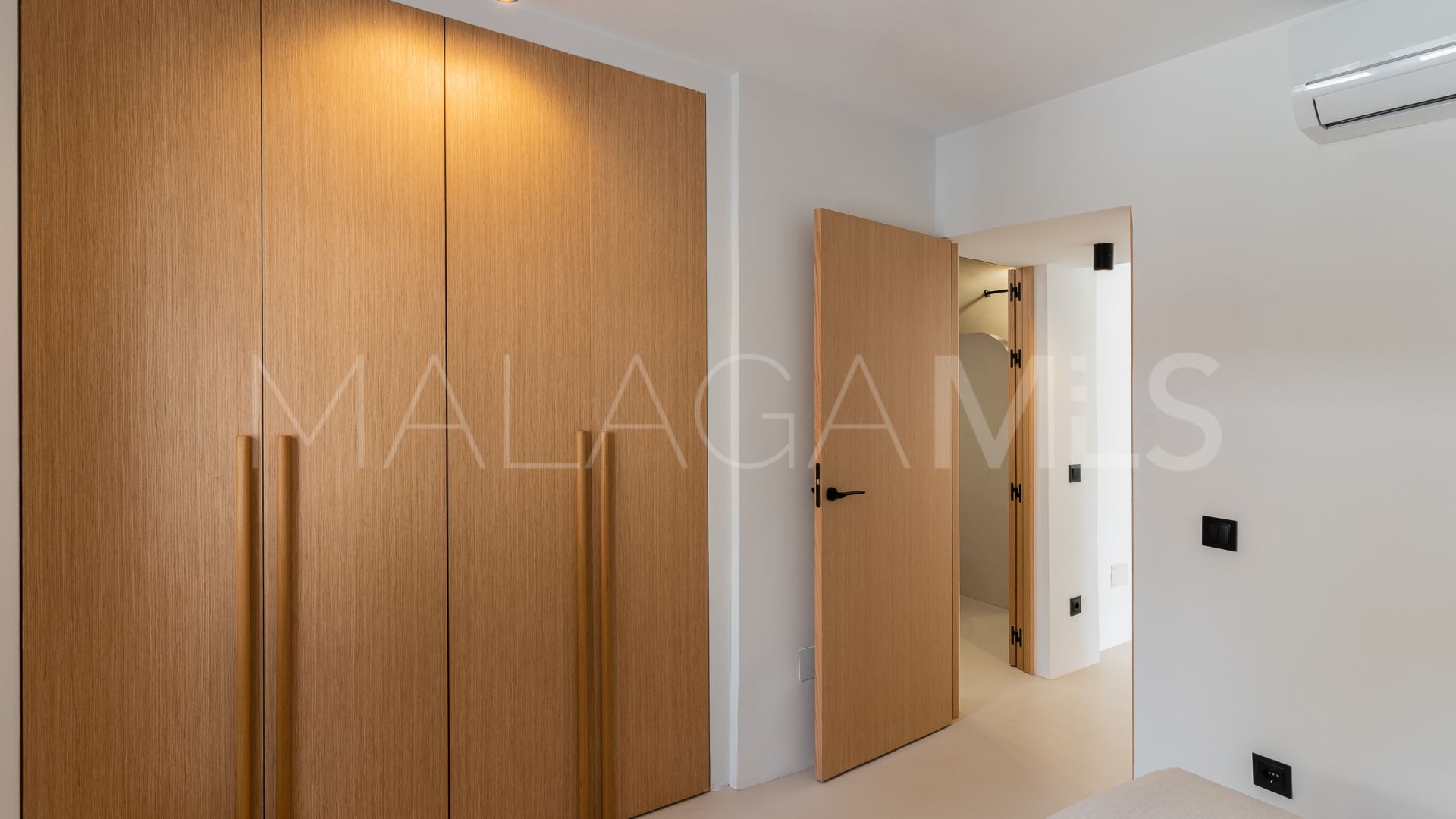 Villa for sale in El Pinillo