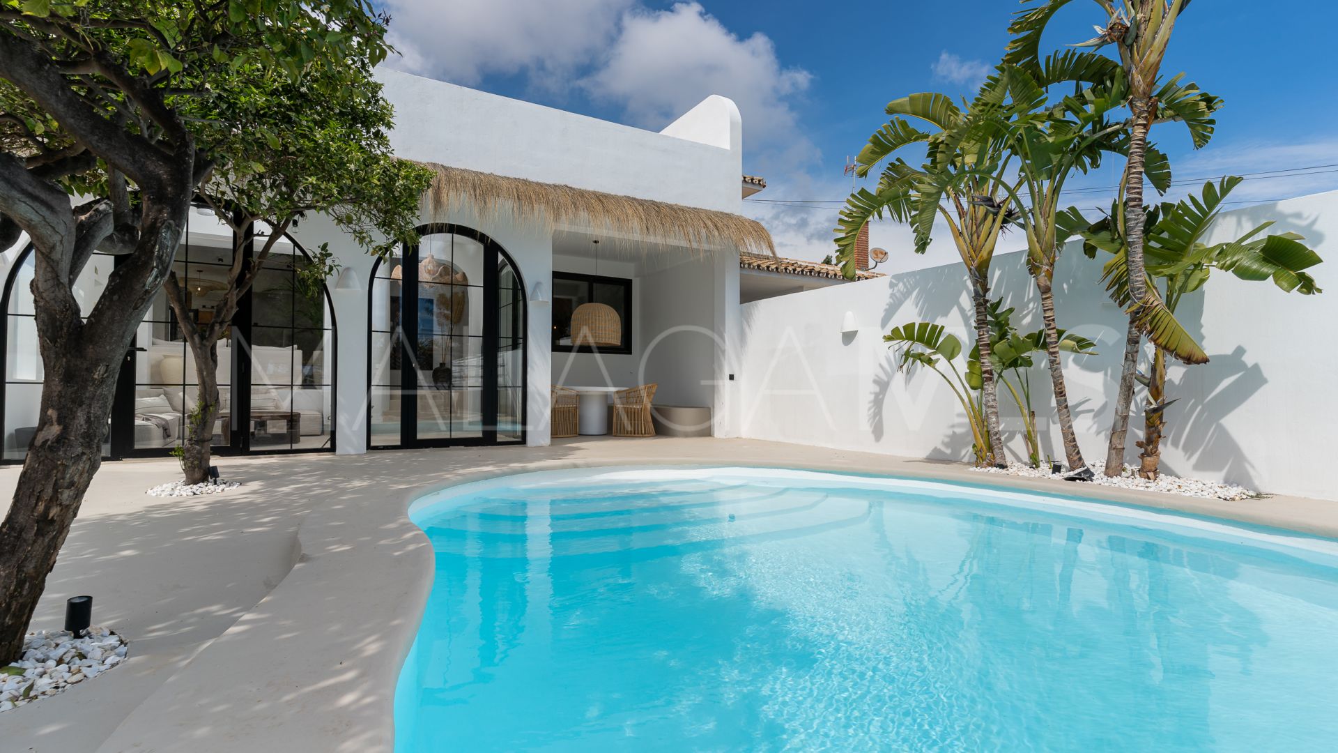 Villa for sale in El Pinillo
