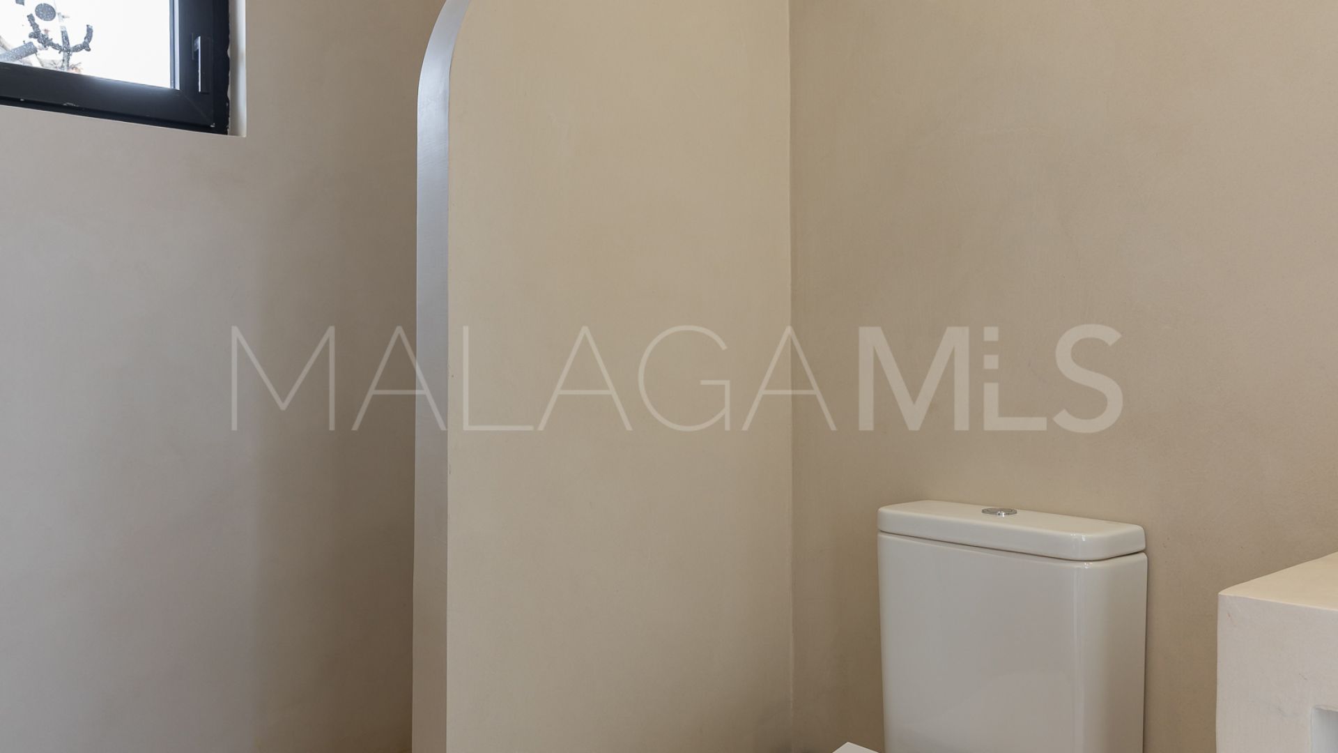 Villa for sale in El Pinillo