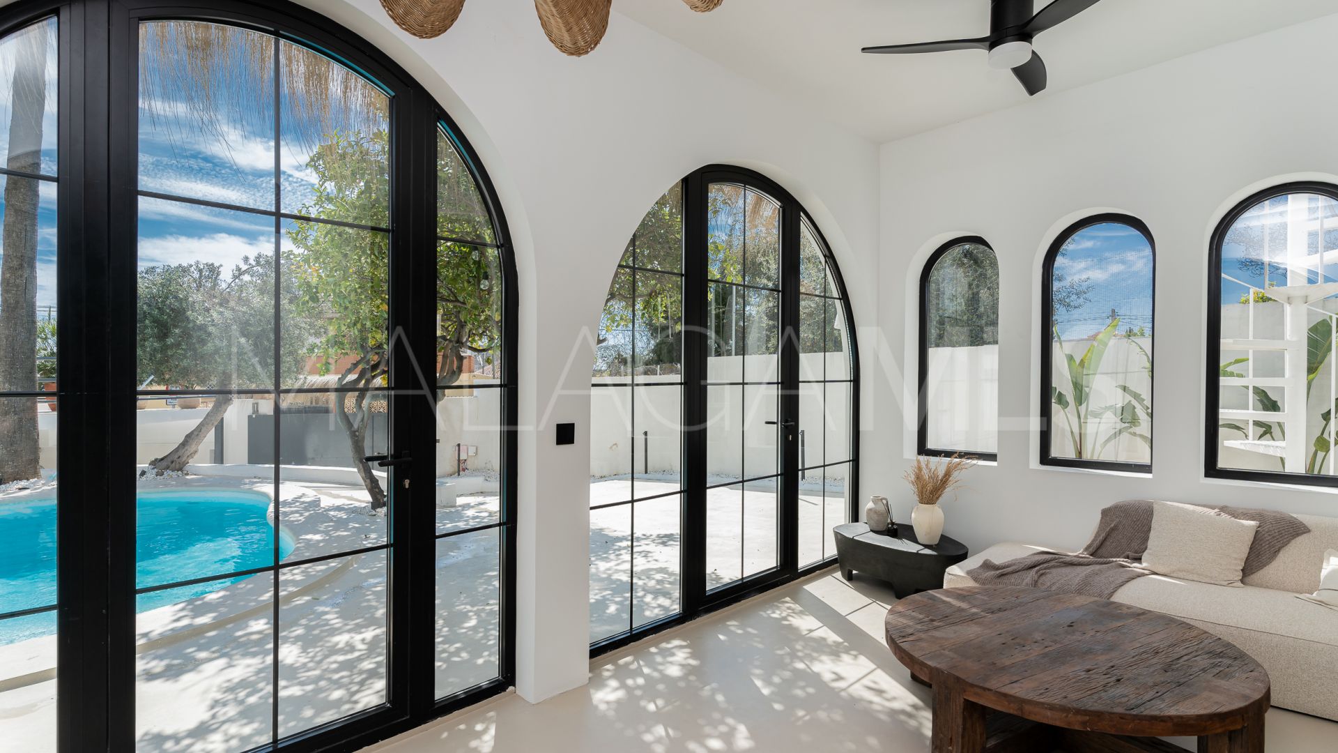 Villa for sale in El Pinillo