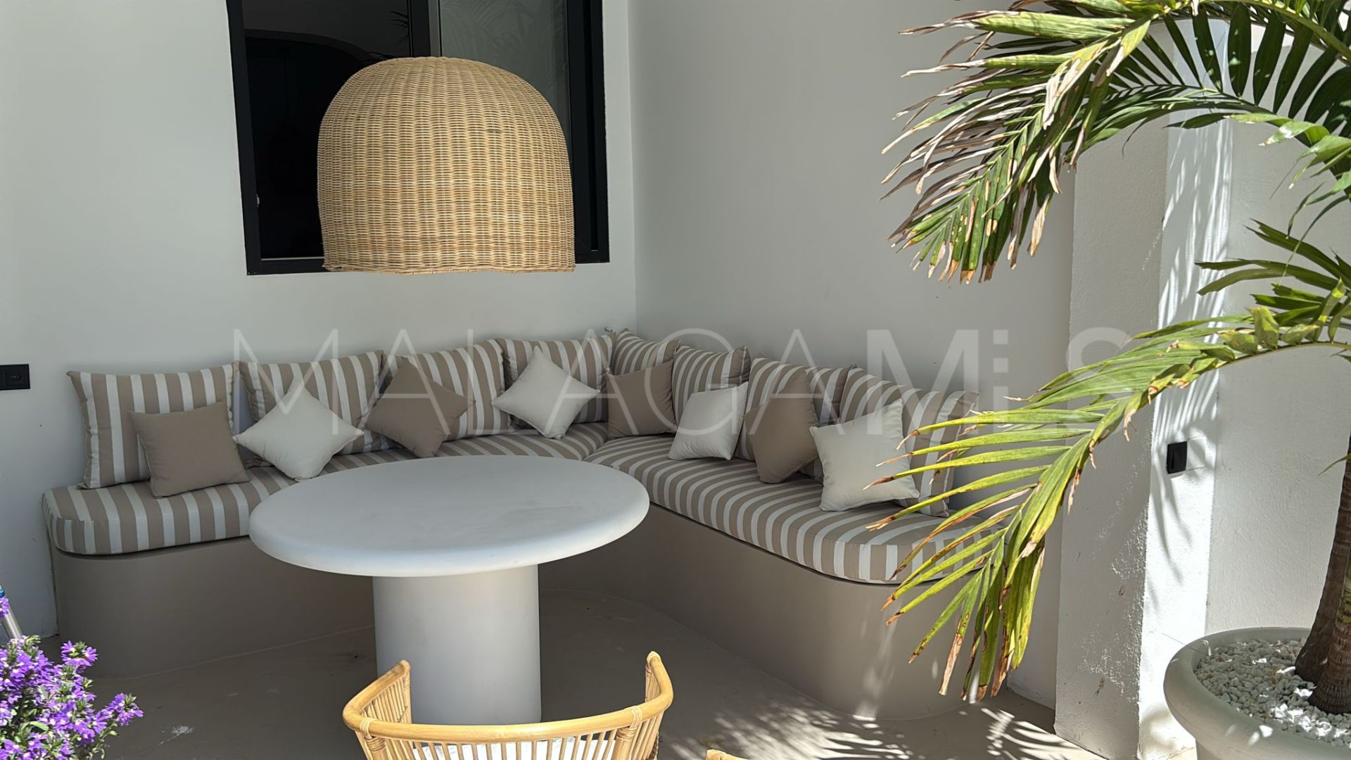 Villa for sale in El Pinillo