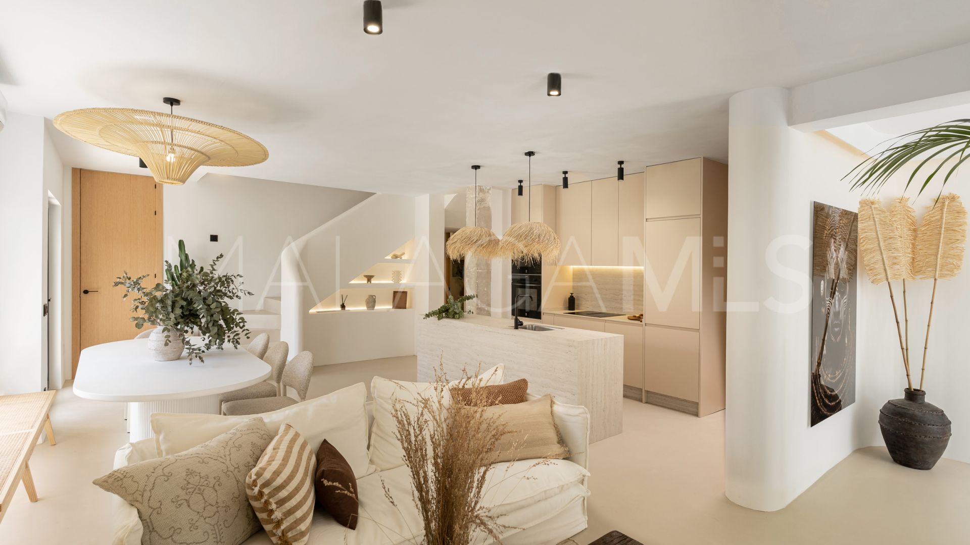 Villa for sale in El Pinillo