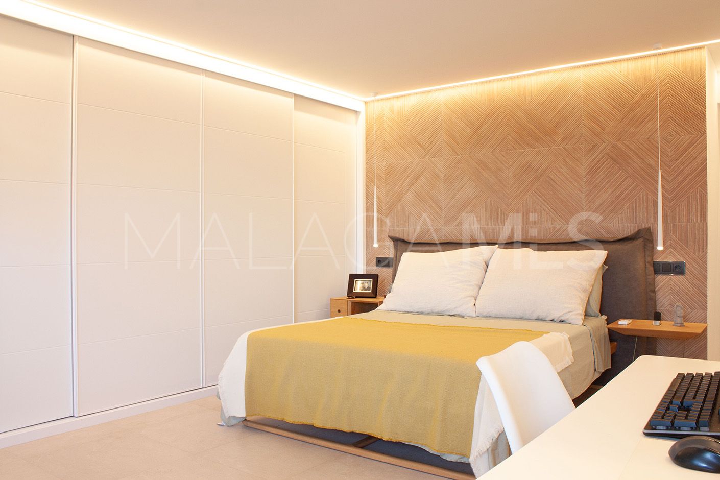 Piso de 2 bedrooms for sale in La Carihuela