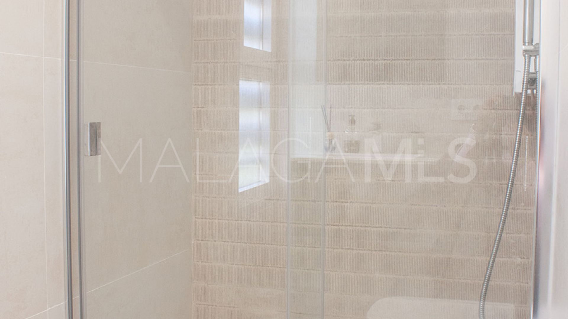 Piso de 2 bedrooms for sale in La Carihuela