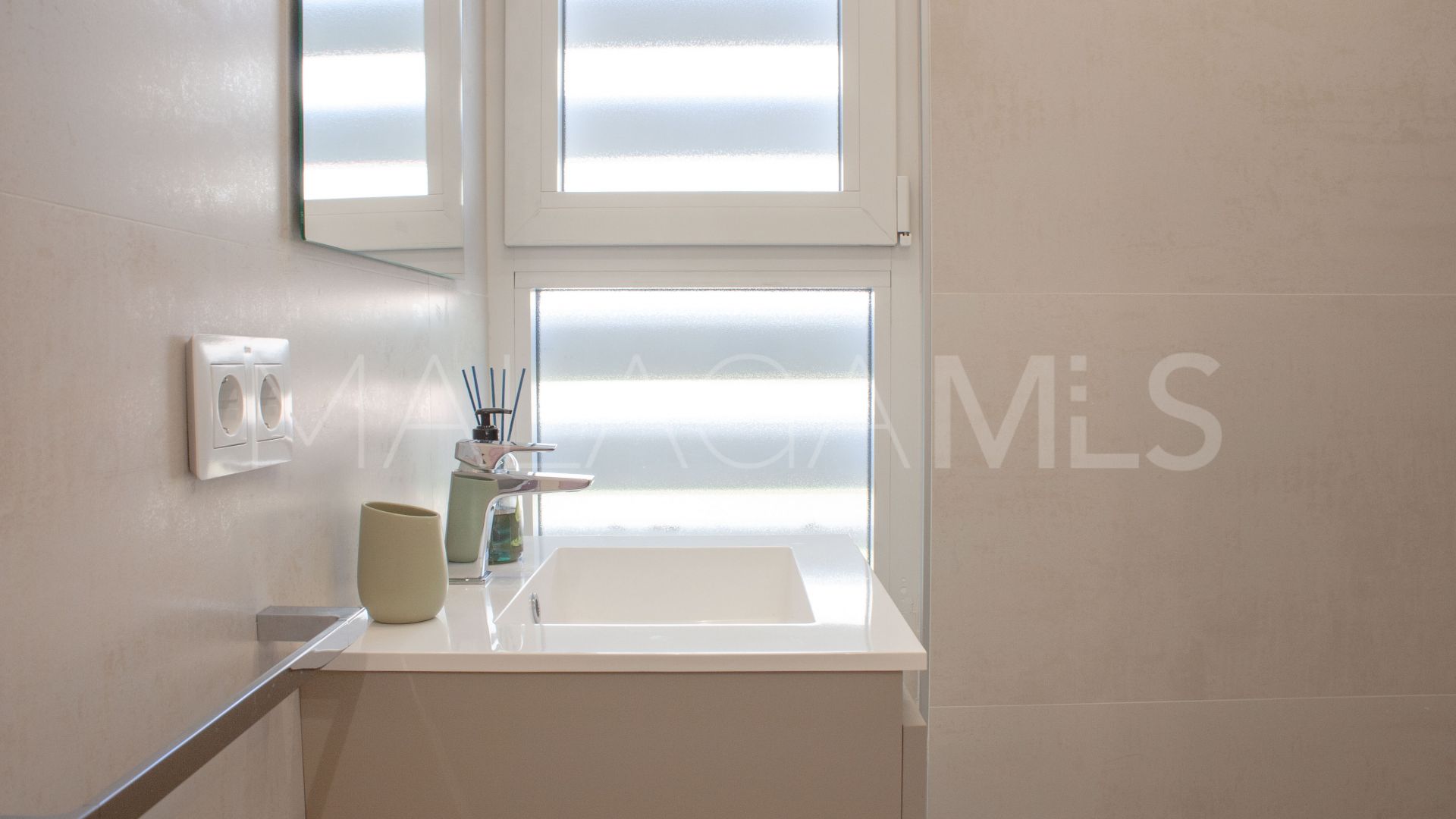 Piso de 2 bedrooms for sale in La Carihuela