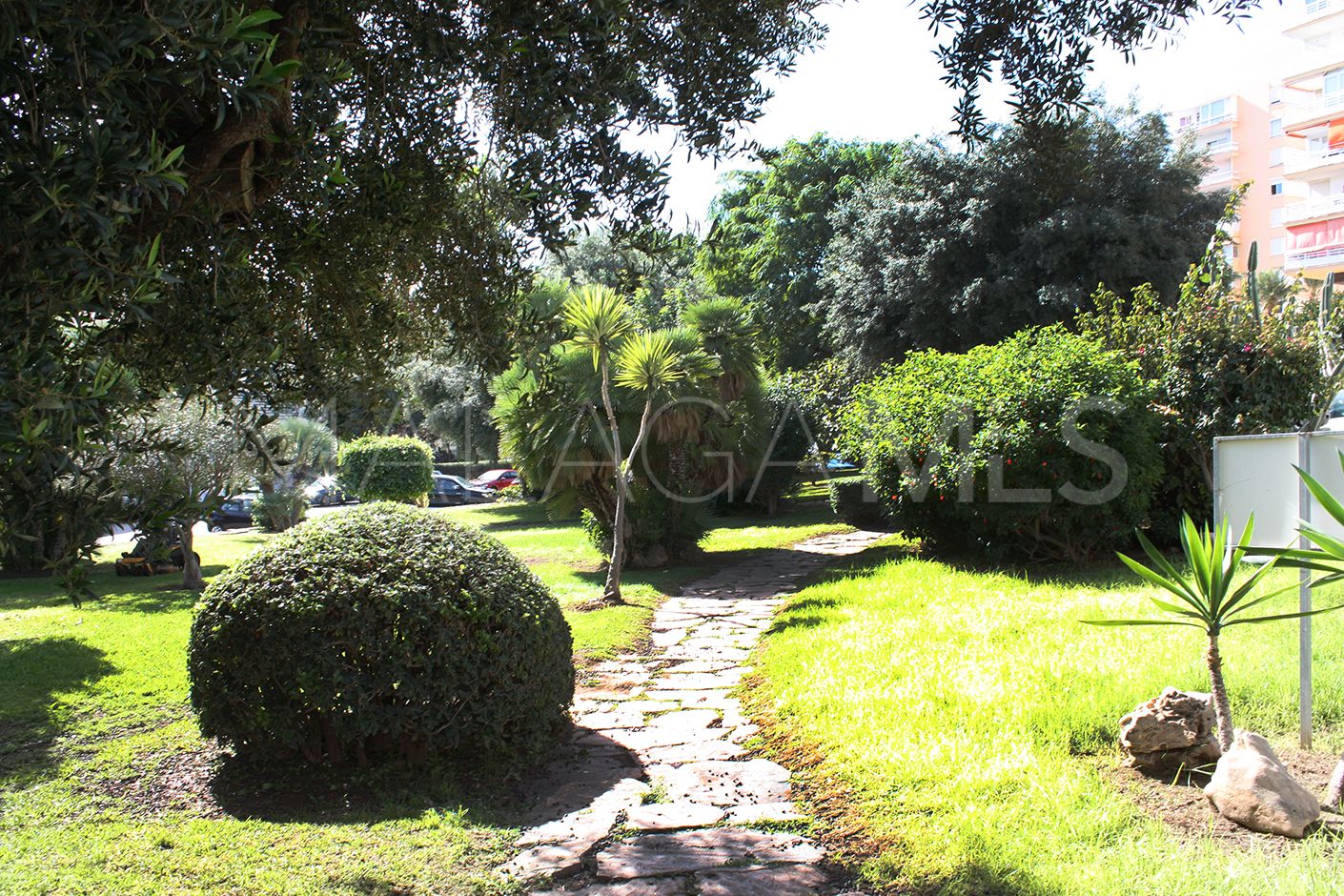 Flat for sale in La Carihuela