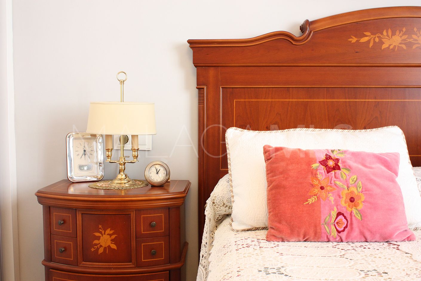 Flat for sale in La Carihuela