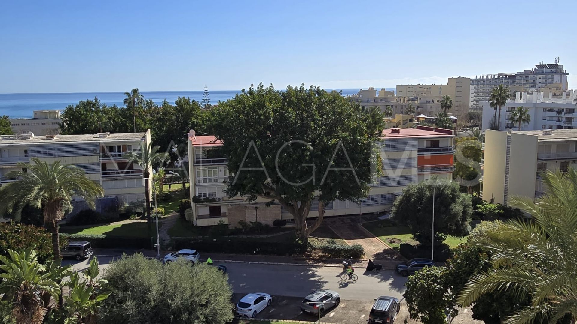 Flat for sale in La Carihuela