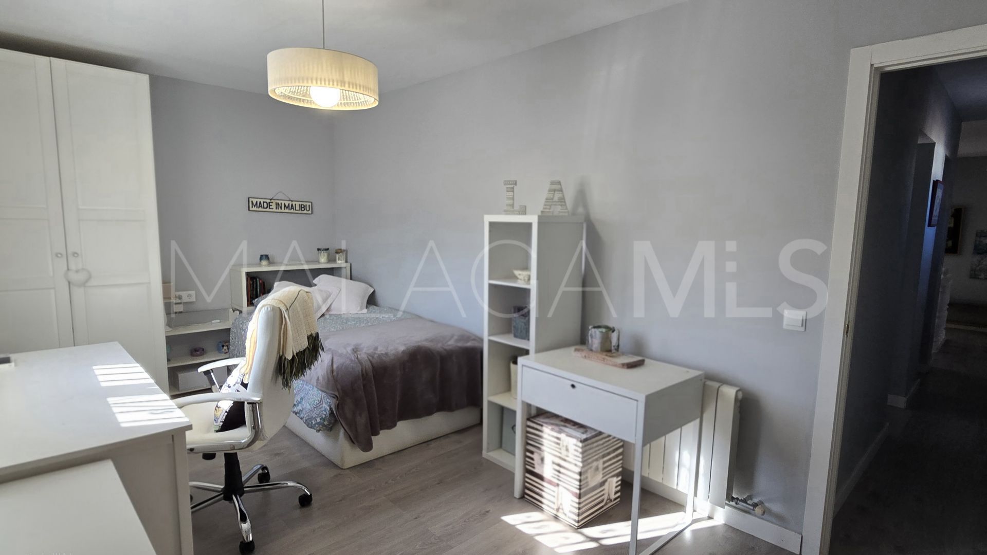 Villa for sale in Benalmadena Costa with 6 bedrooms