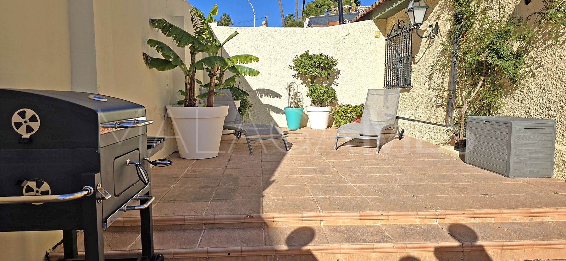 Villa for sale in Benalmadena Costa with 6 bedrooms